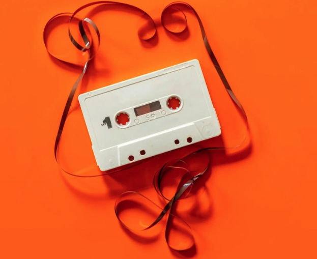 Interview-based articles are super hot rn — here's how to do them like a pro