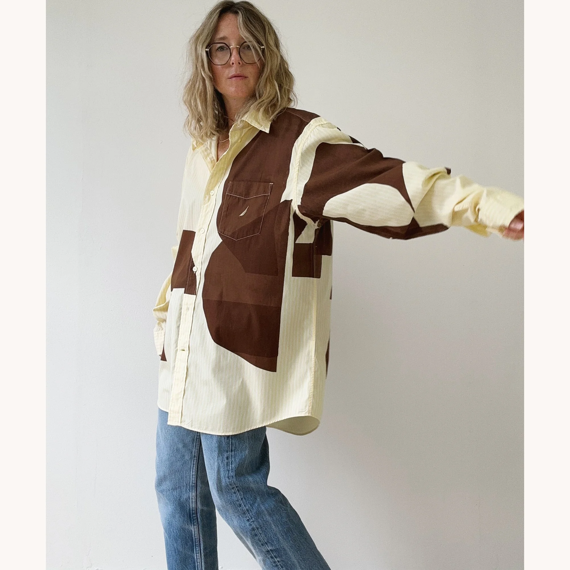 Brunch-shirt-lifestyle5.jpg