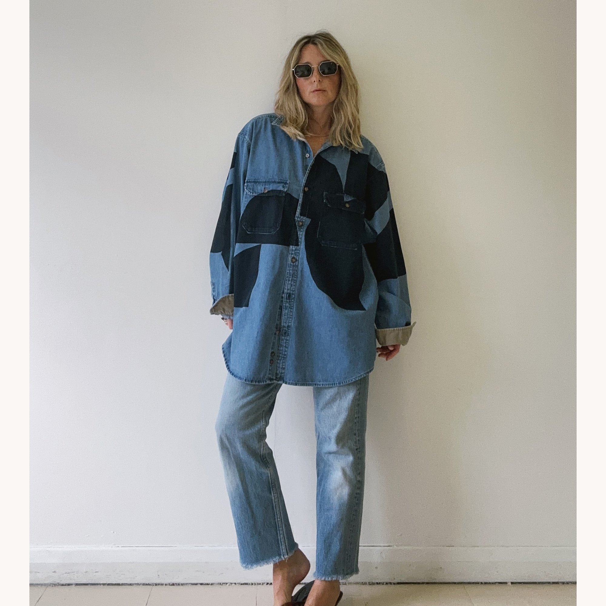 Abbe-shirt-lifestyle2.jpg