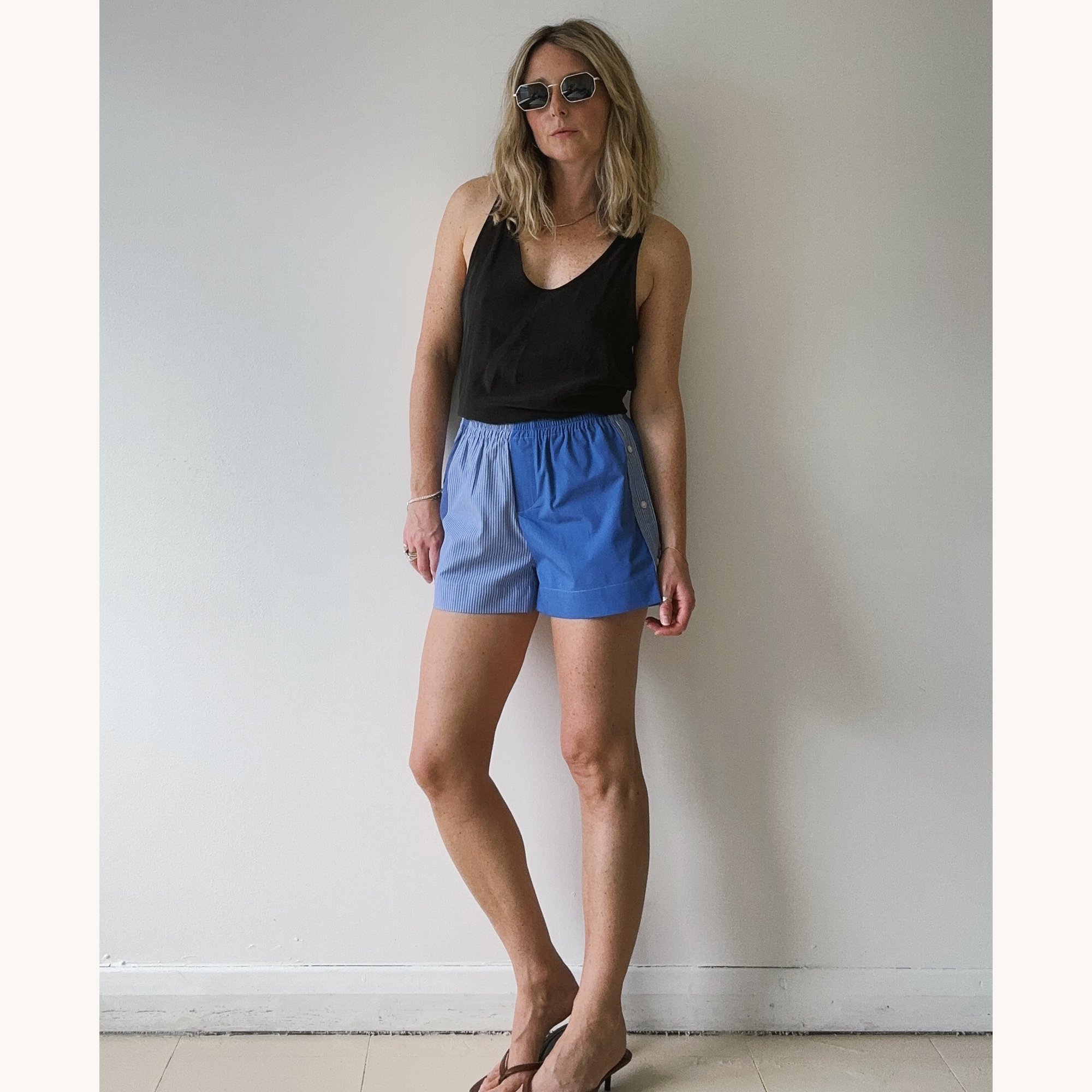 Rita-short-002XS-lifestyle5.jpg