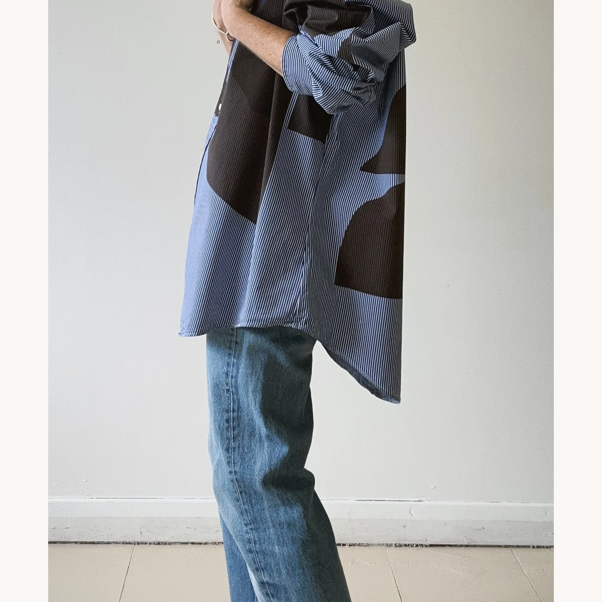 Reginelle-shirt-lifestyle2.jpg