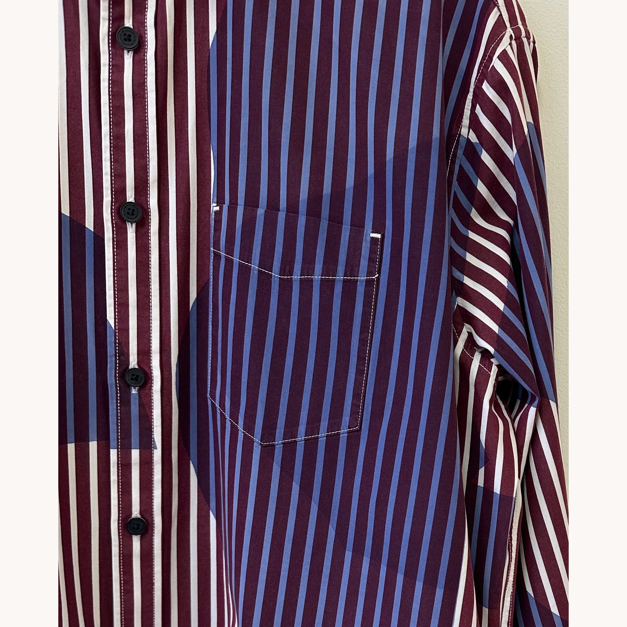 Loganberry-shirt-detail.jpg