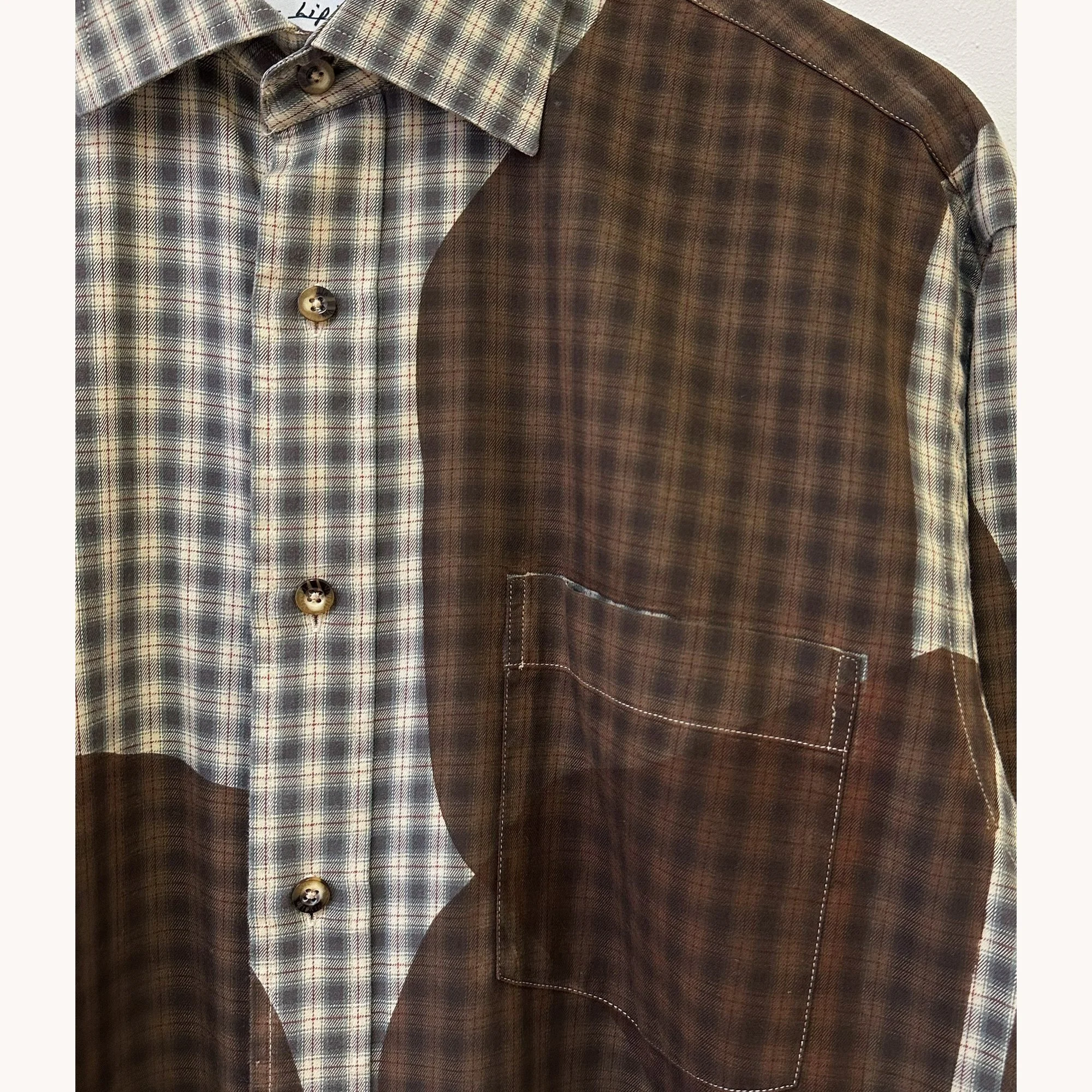 Lipizzan-shirt-detail2.jpg