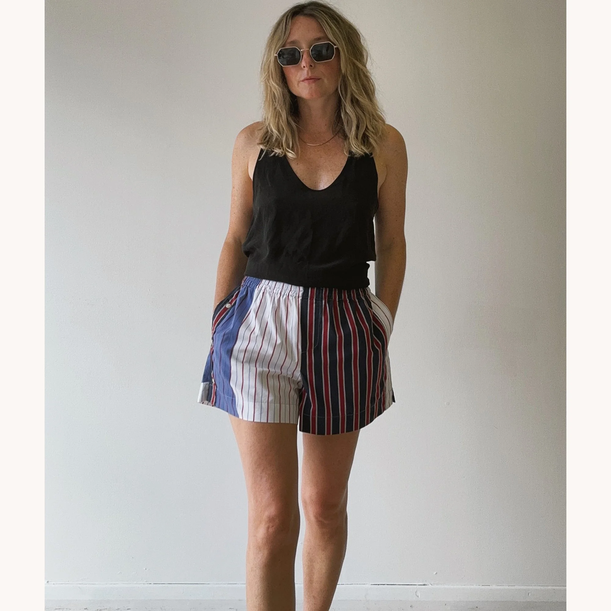 Rita-short-028S-lifestyle1.jpg