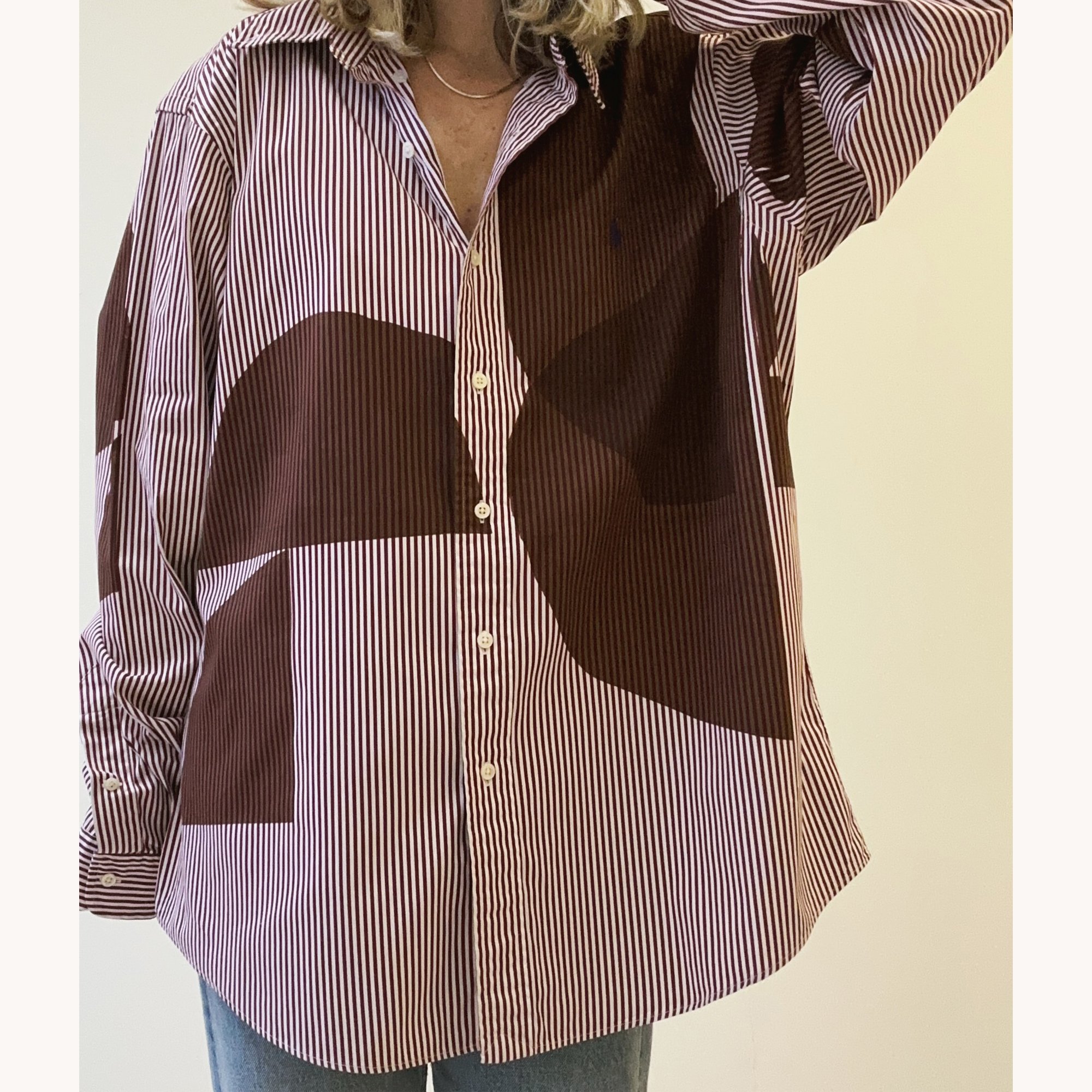 Pandoro-shirt-lifestyle1.jpg