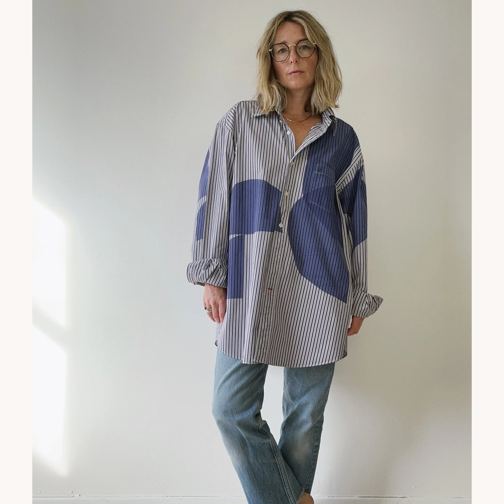 Domme-shirt-lifestyle7.jpg