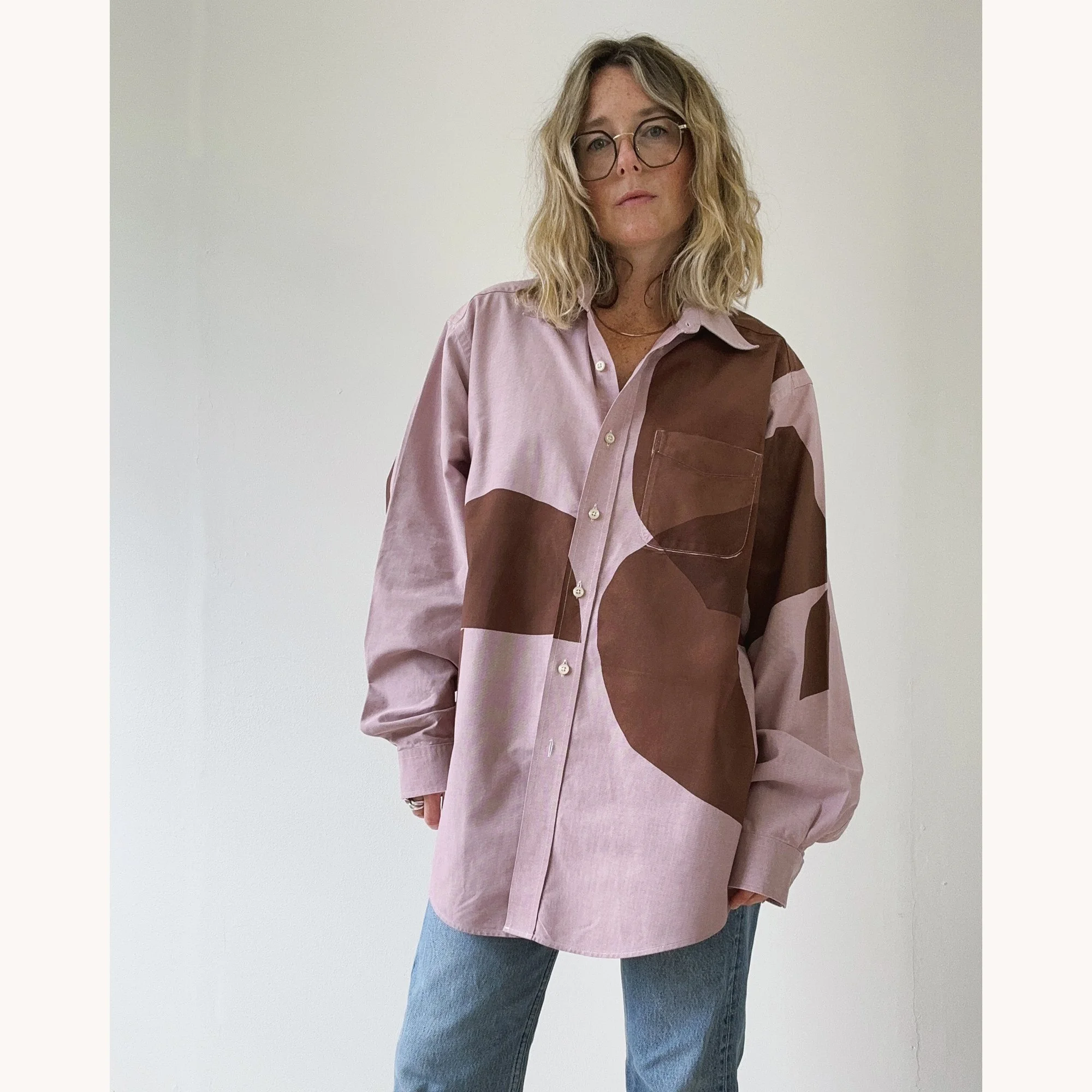 Mocha-shirt-lifestyle4.jpg