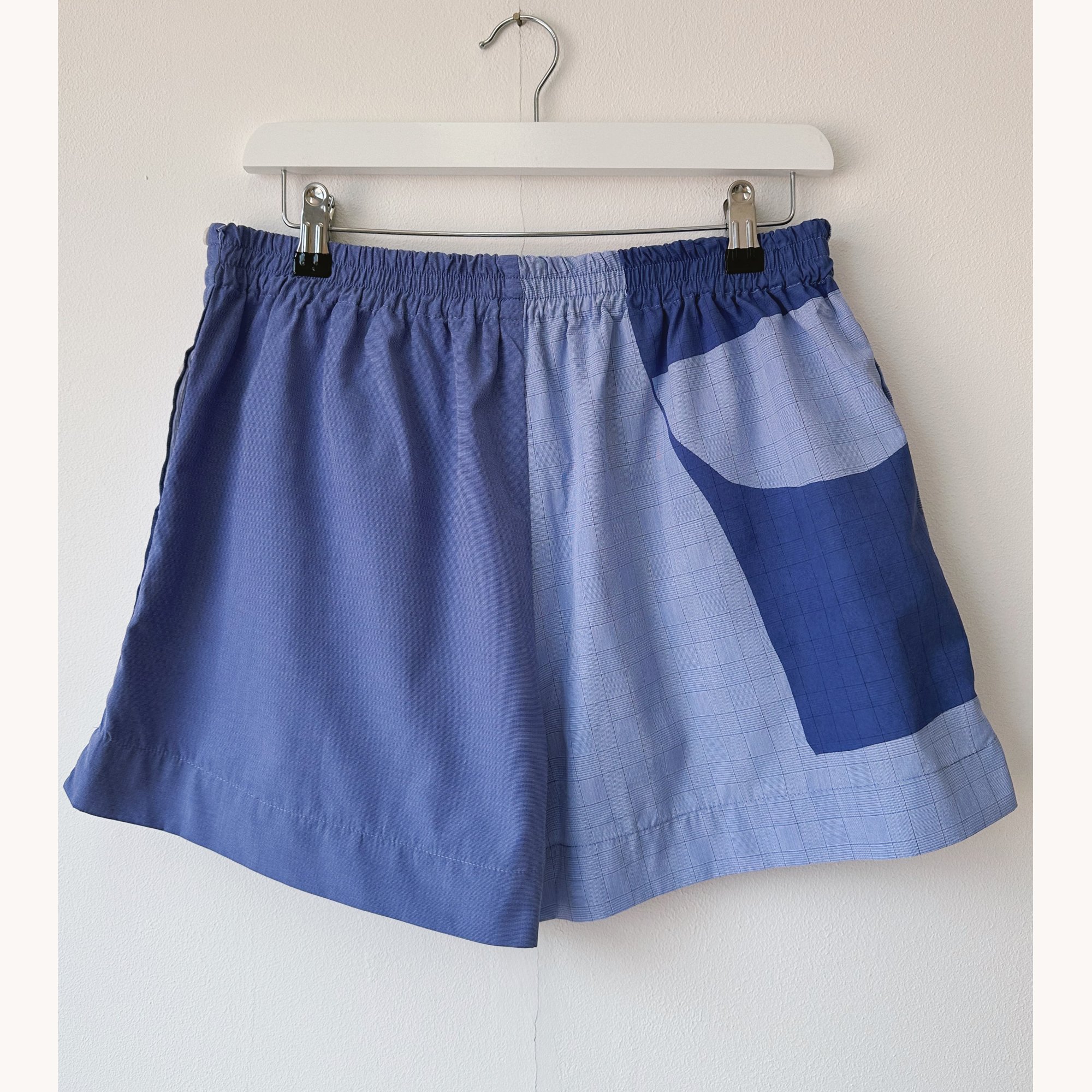 Rita-short-040L-lifestyle2.jpg