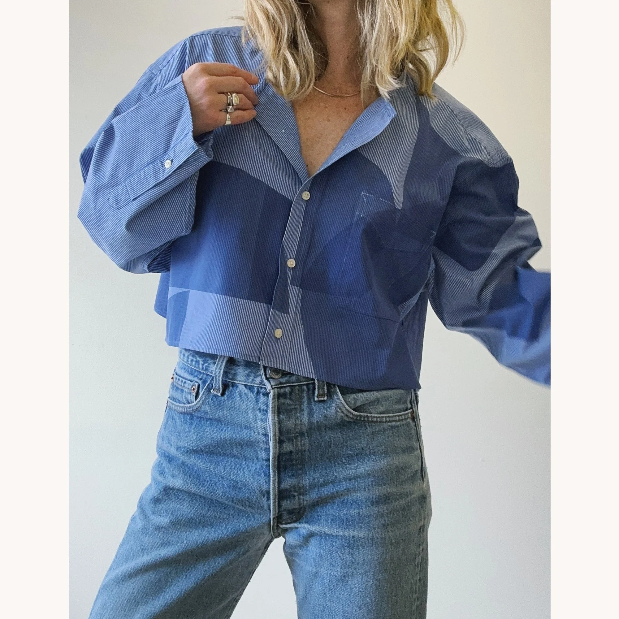 Iris-shirt-lifestyle7.jpg