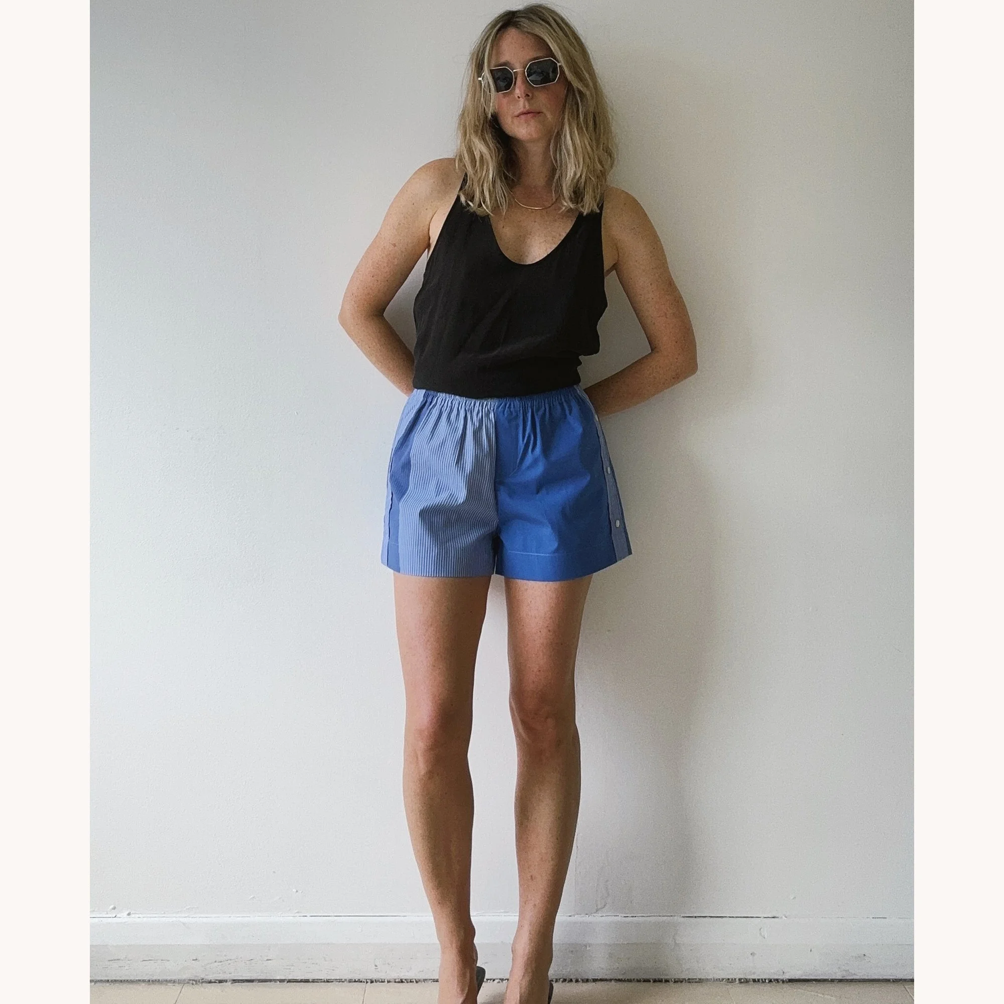 Rita-short-002XS-lifestyle4.jpg