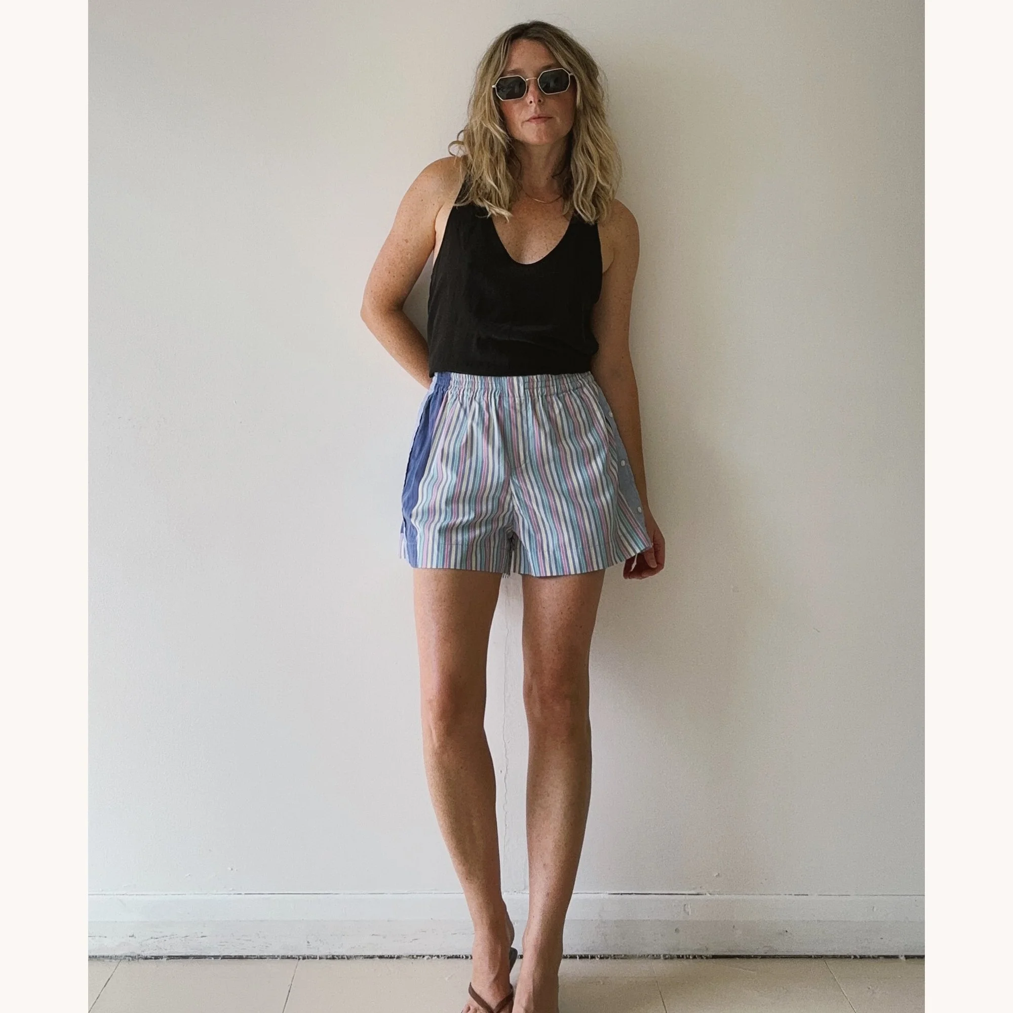 Rita-short-025S-lifestyle2.jpg