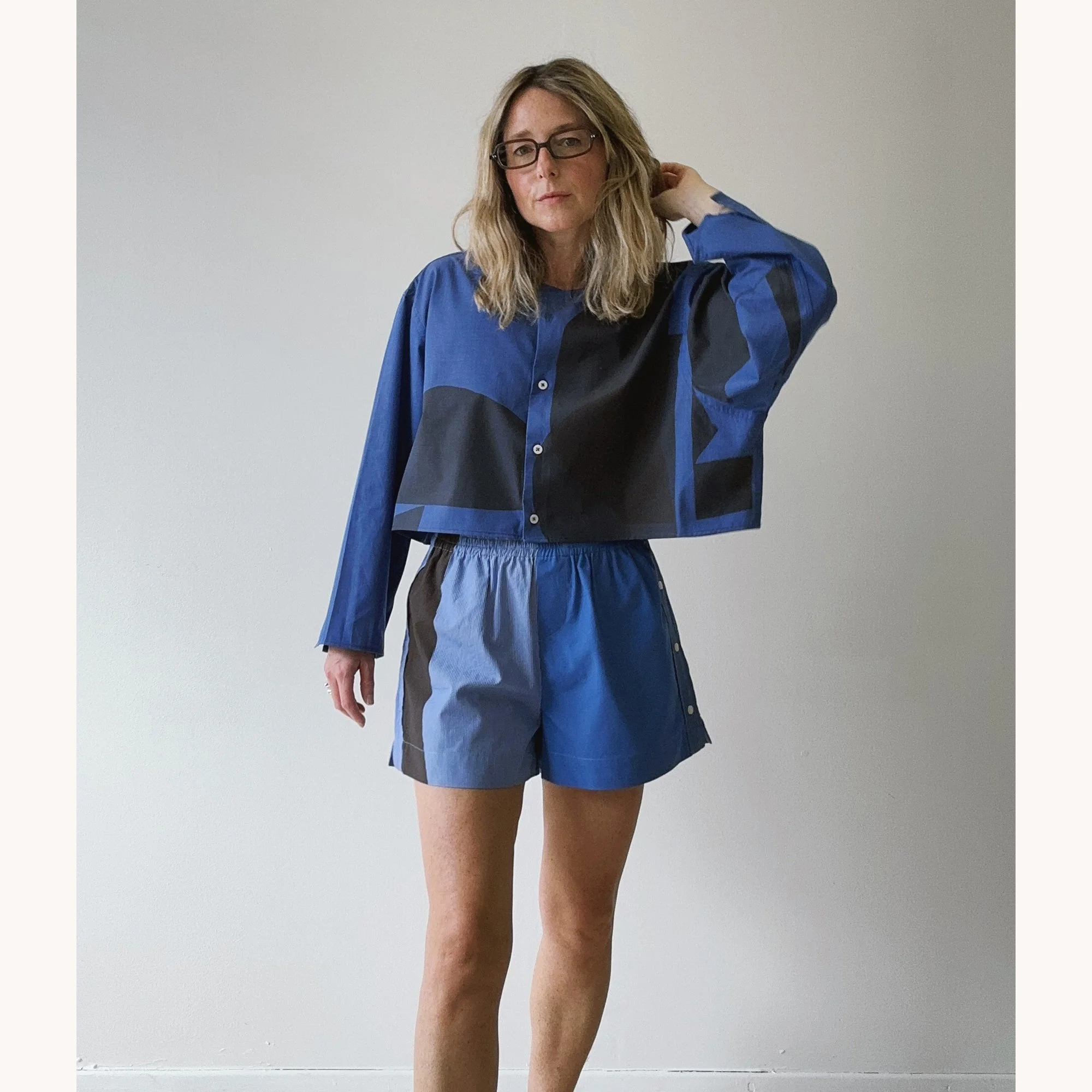 Dahlia-shirt-lifestyle1.jpg