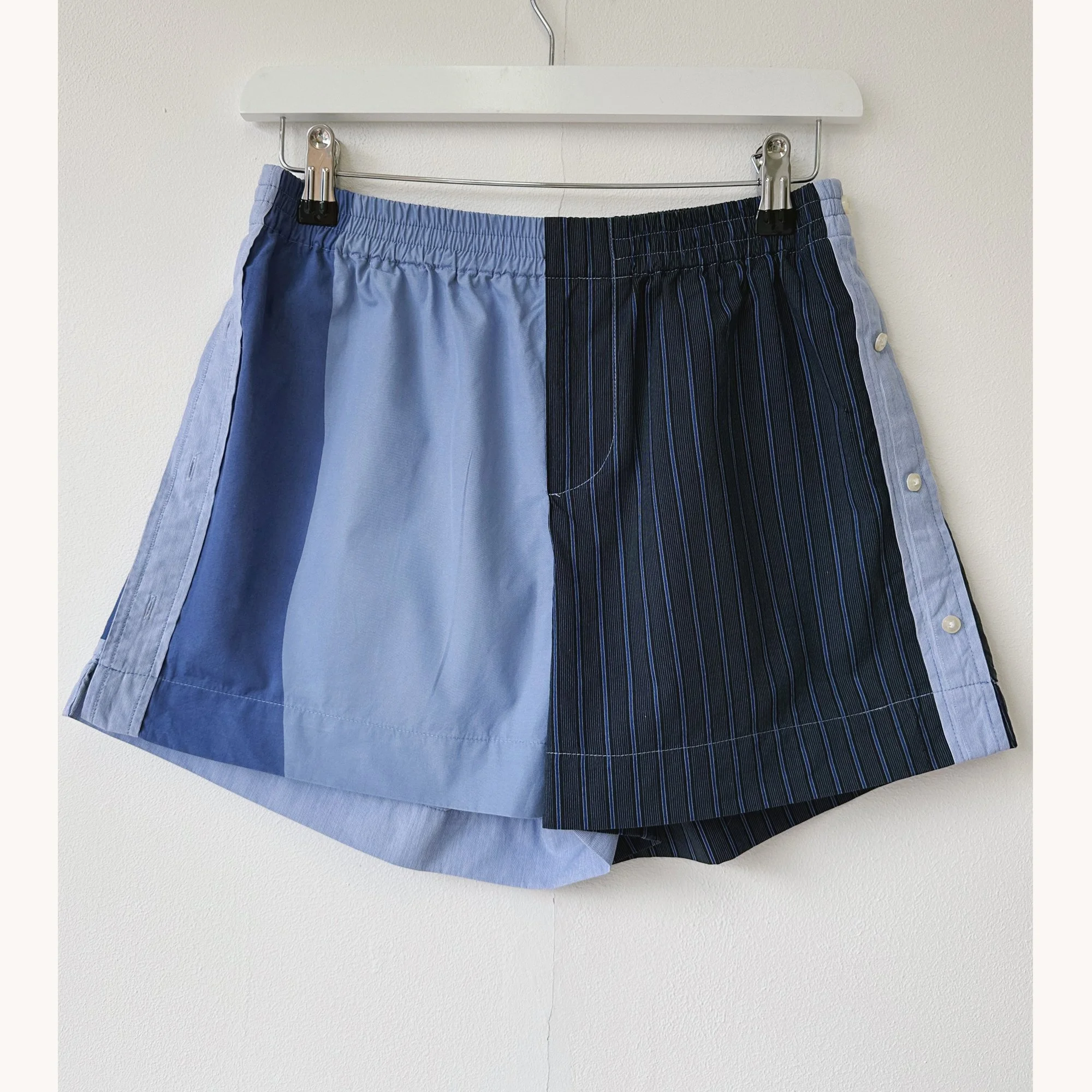 Rita-short-031S-lifestyle1.jpg