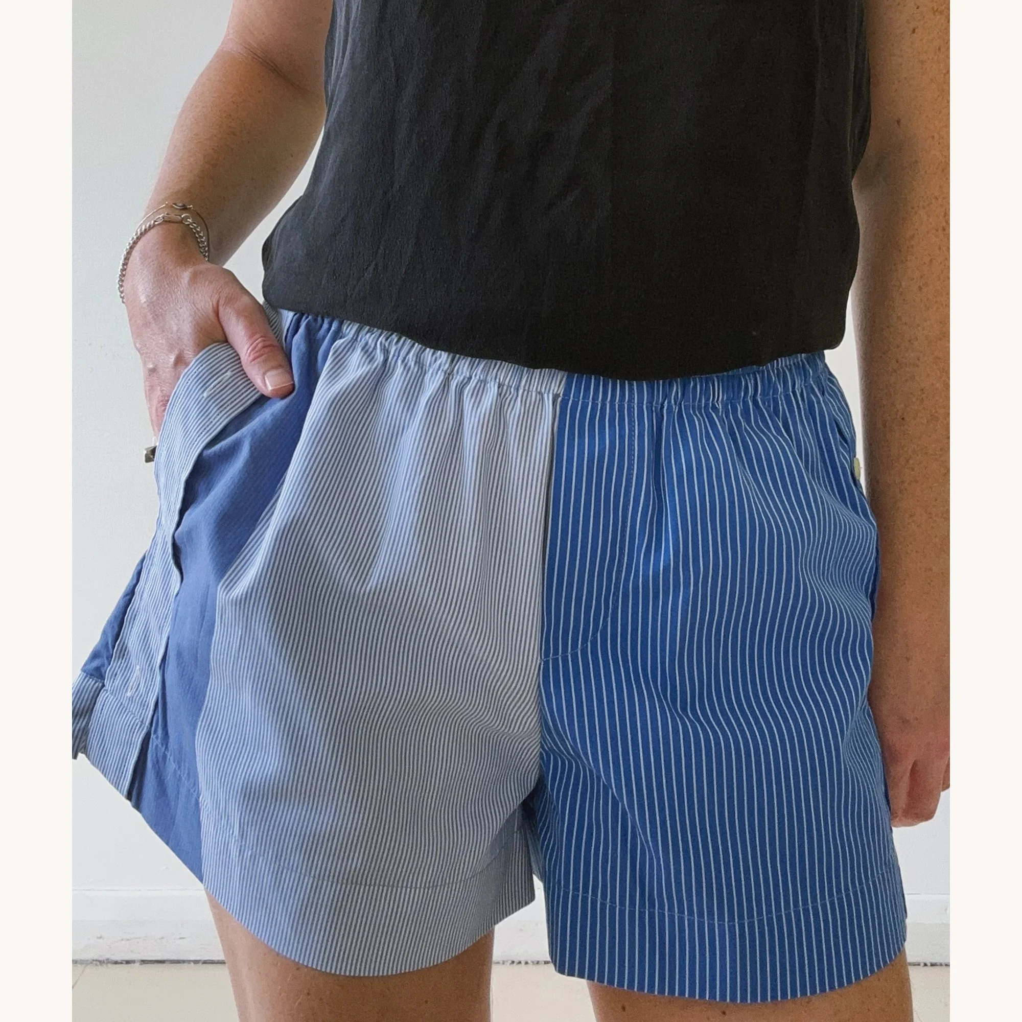 Rita-short-017XS-lifestyle2.jpg