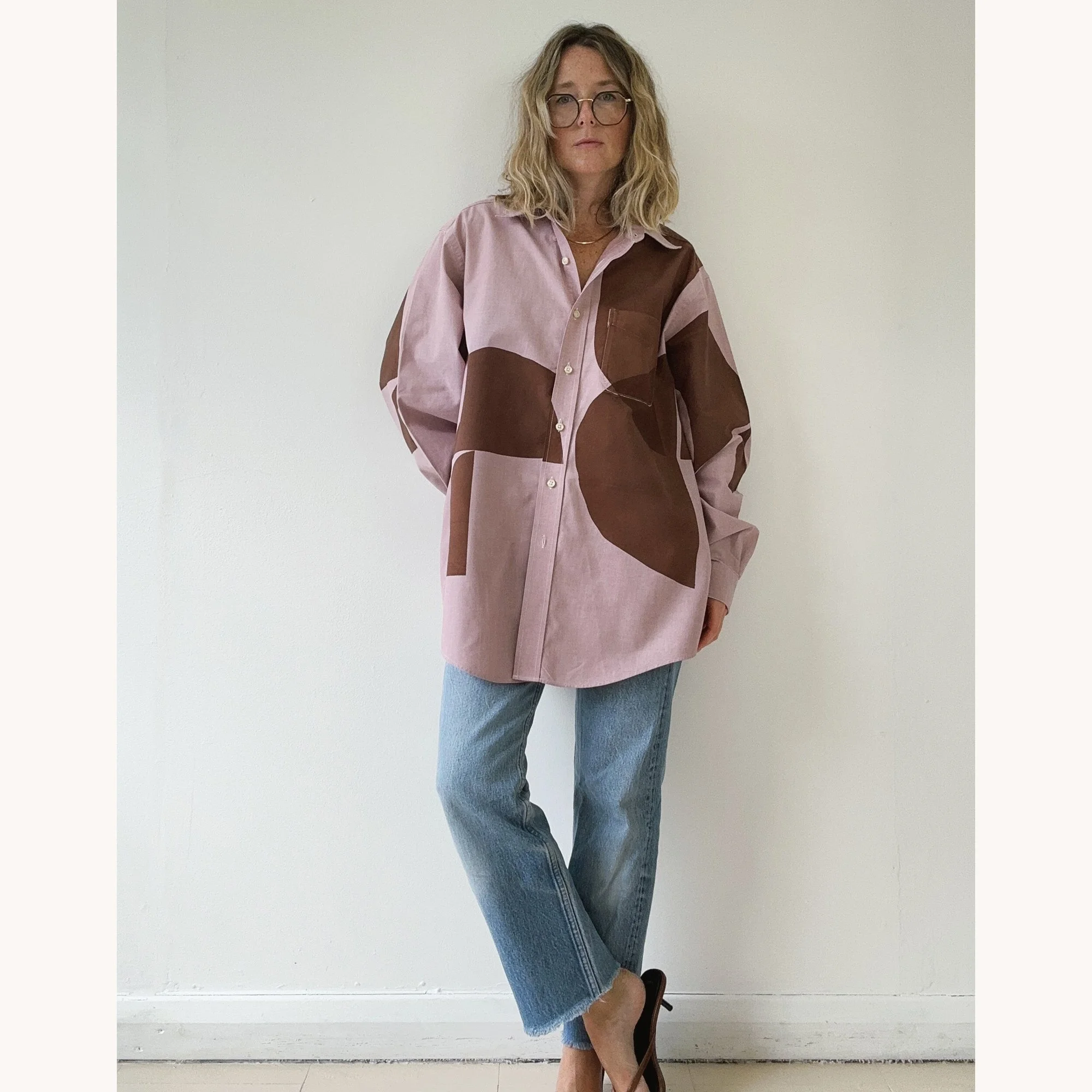 Mocha-shirt-lifestyle3.jpg