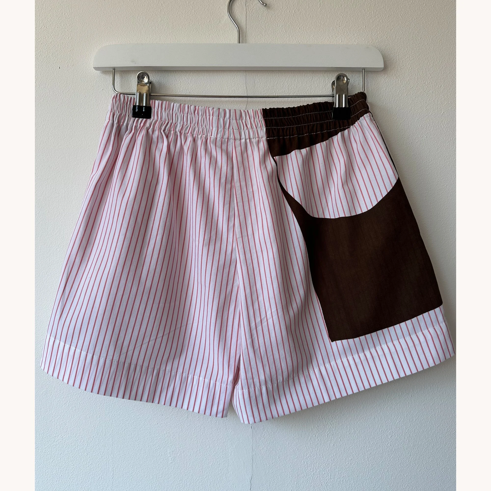 Rita-short-003XS-lifestyle1.jpg
