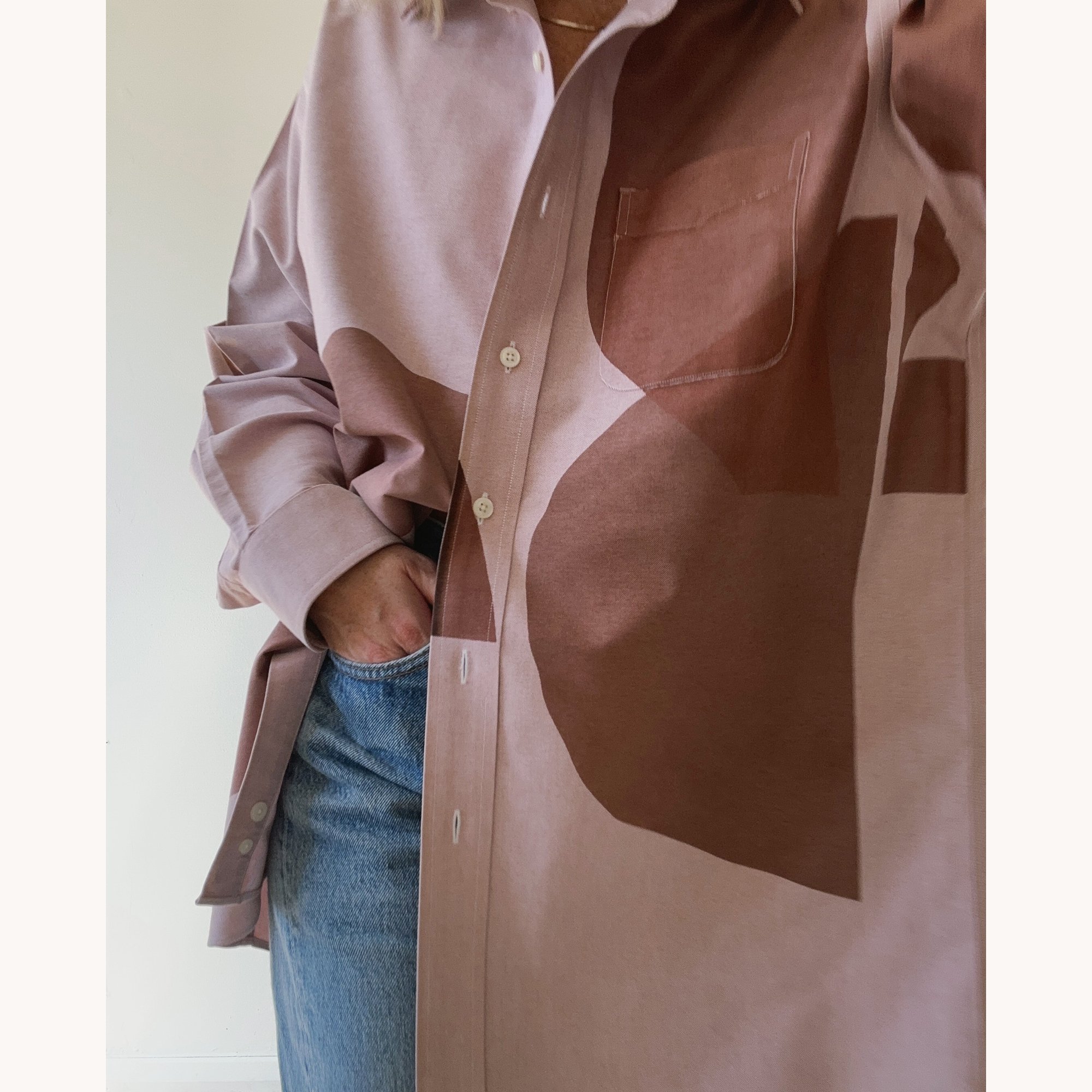 Cinnamon-shirt-lifestyle3.jpg