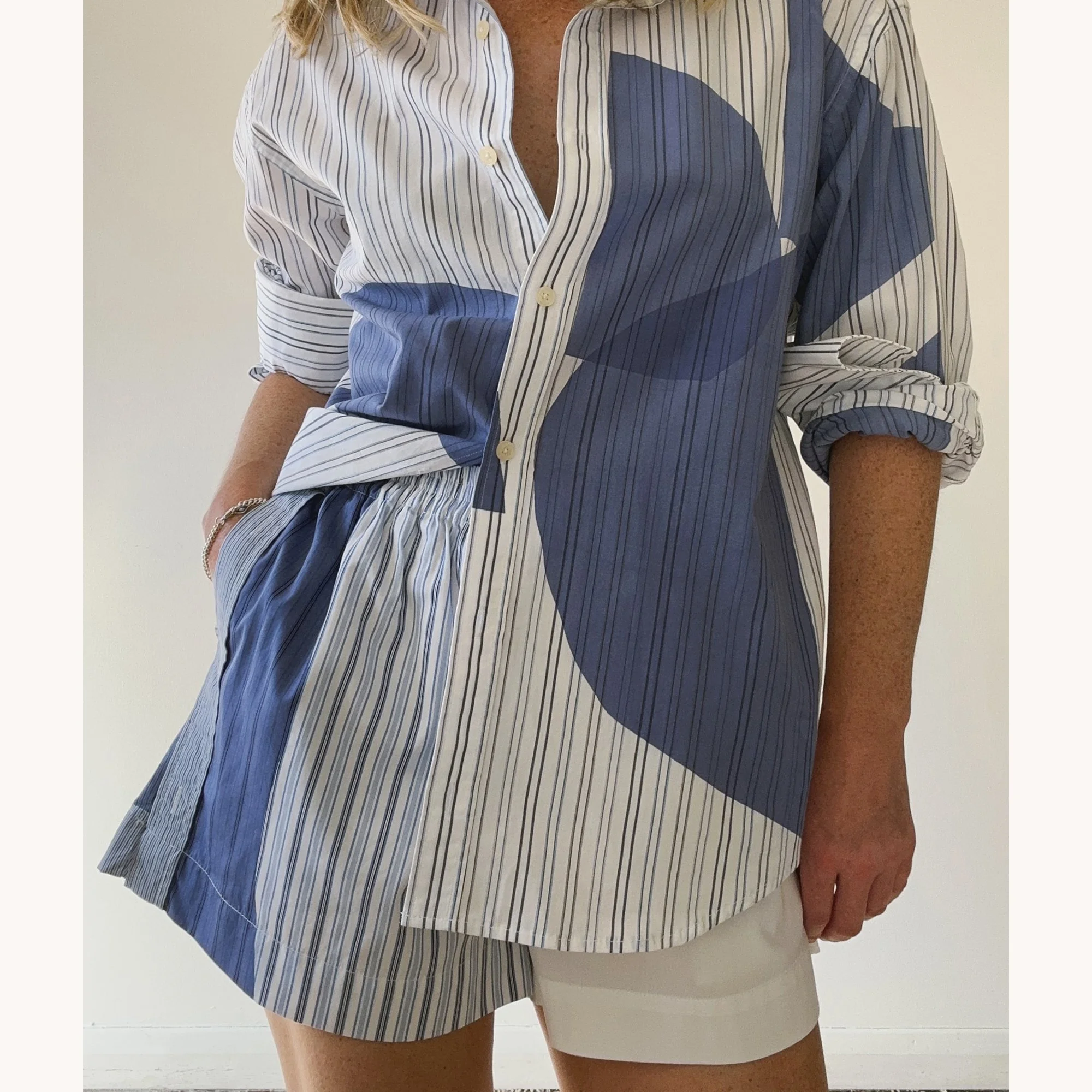 Rita-short-029S-lifestyle7.jpg
