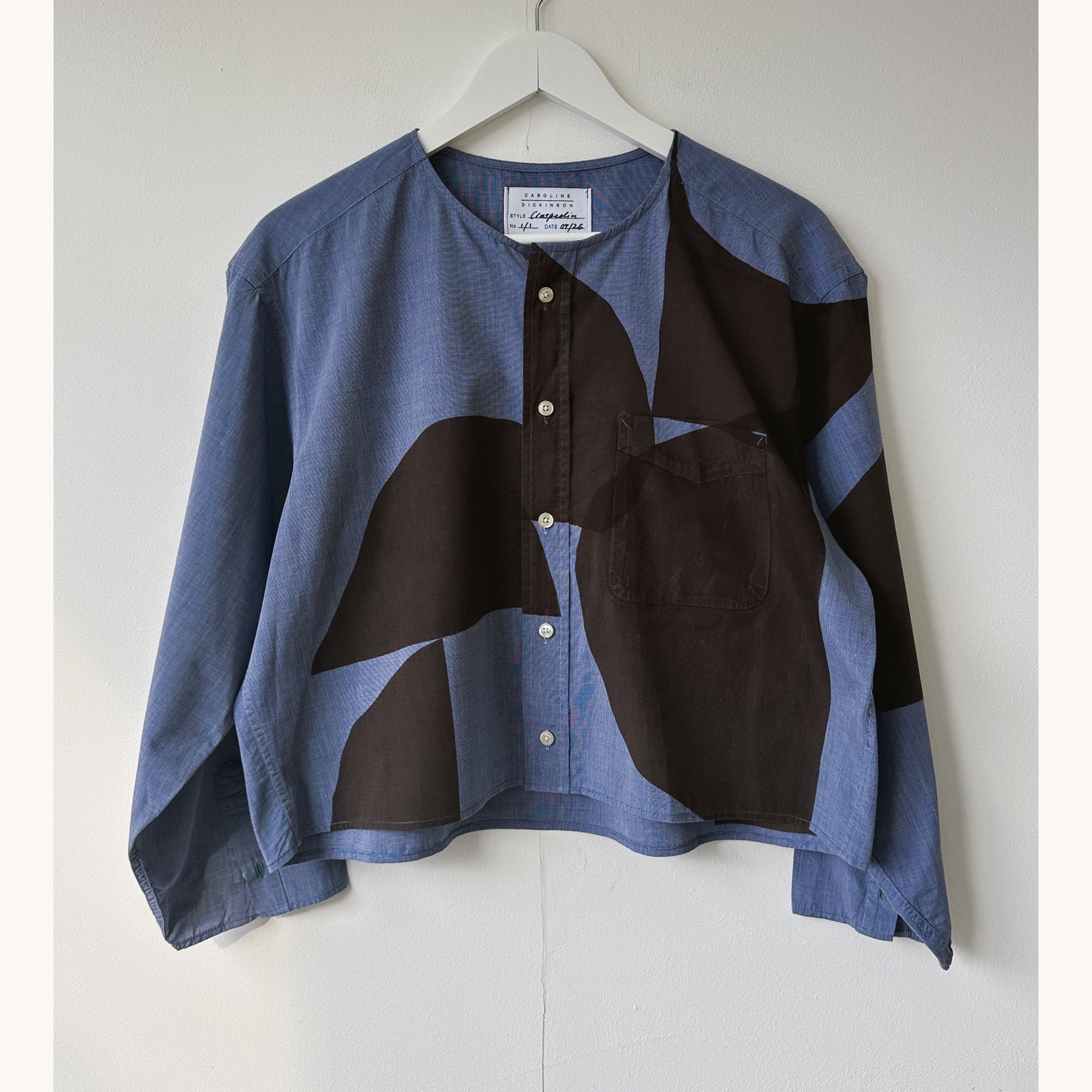 Craspedia-shirt-lifestyle4.jpg