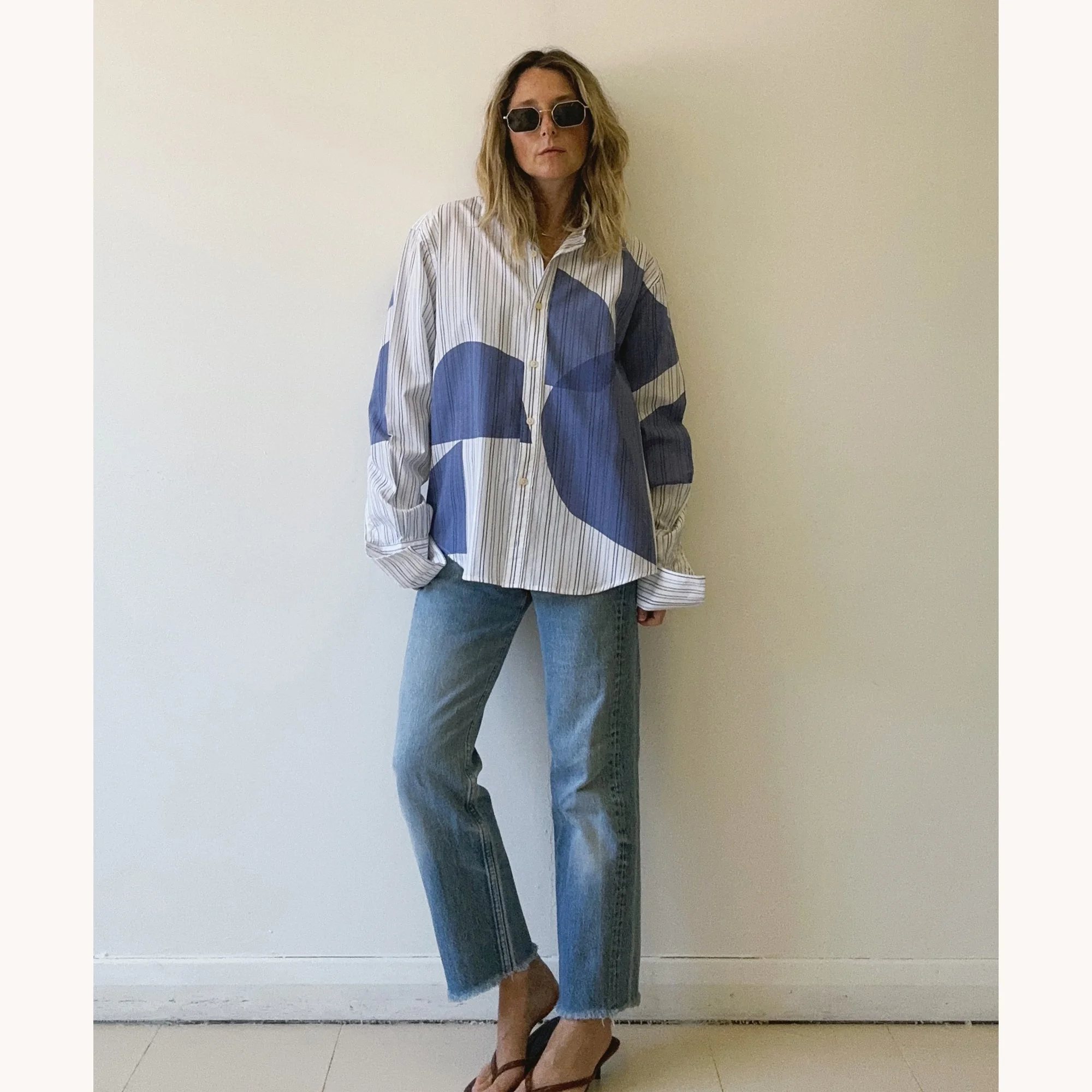 Aubagne-shirt-lifestyle3.jpg