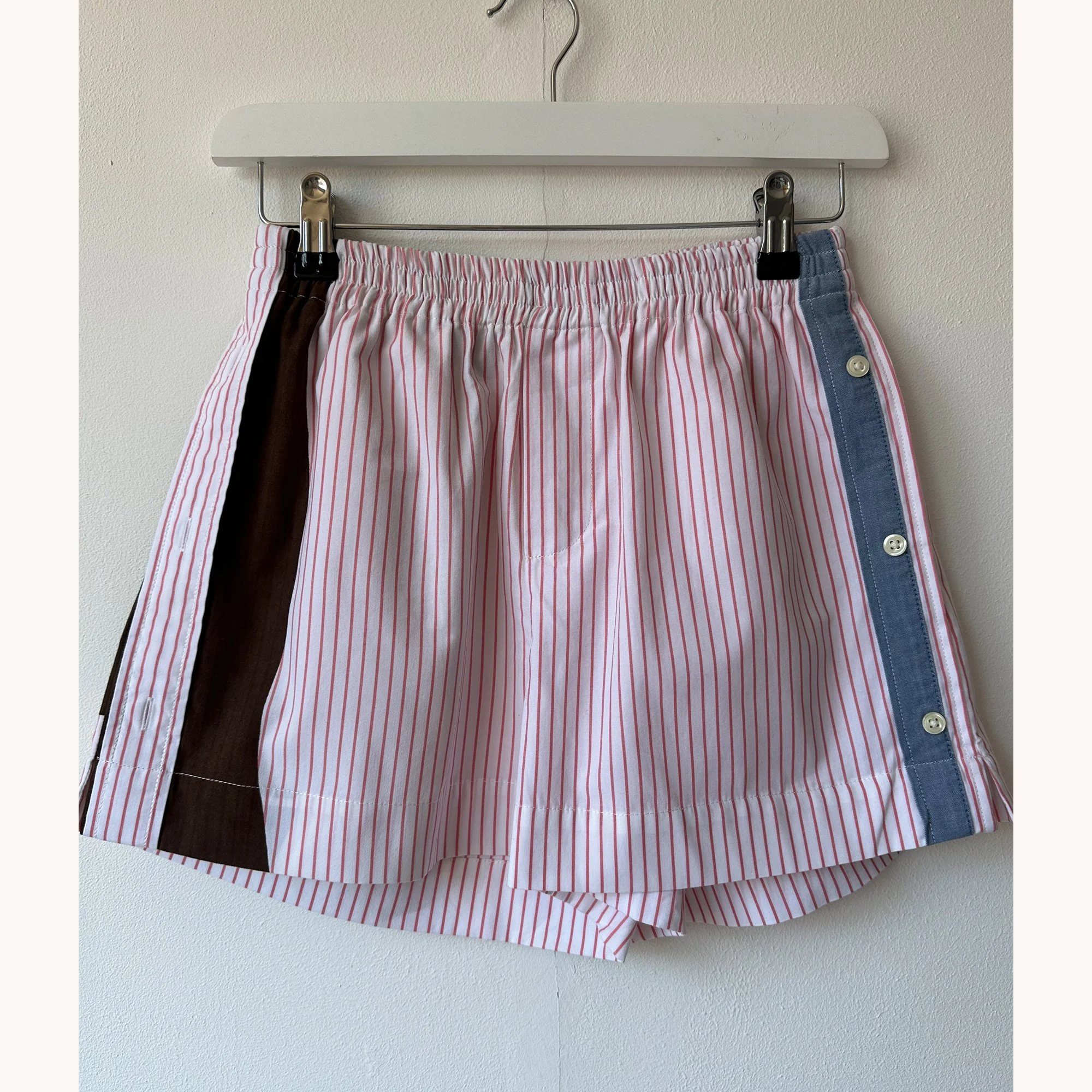 Rita-short-003XS-lifestyle2.jpg