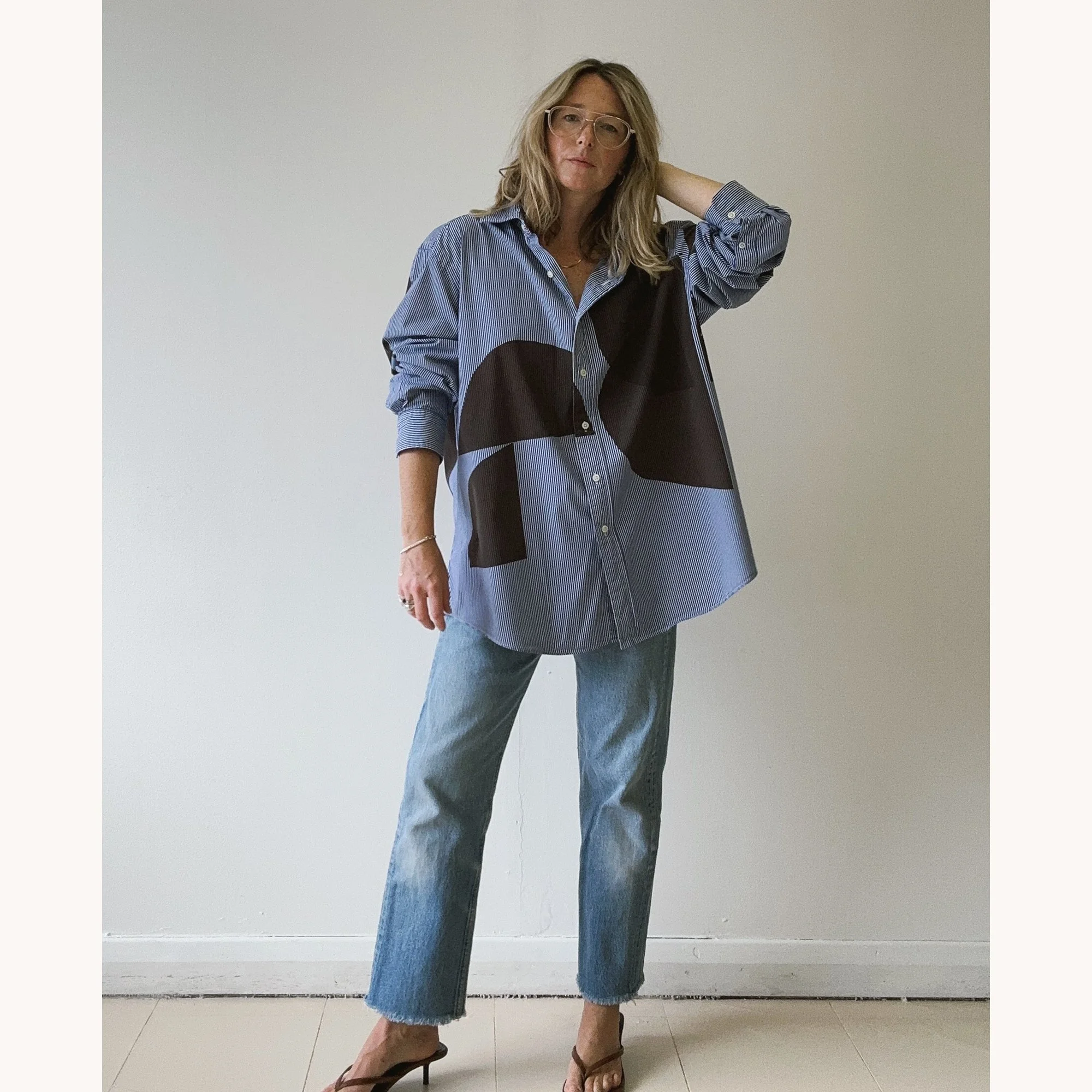 Reginelle-shirt-lifestyle3.jpg