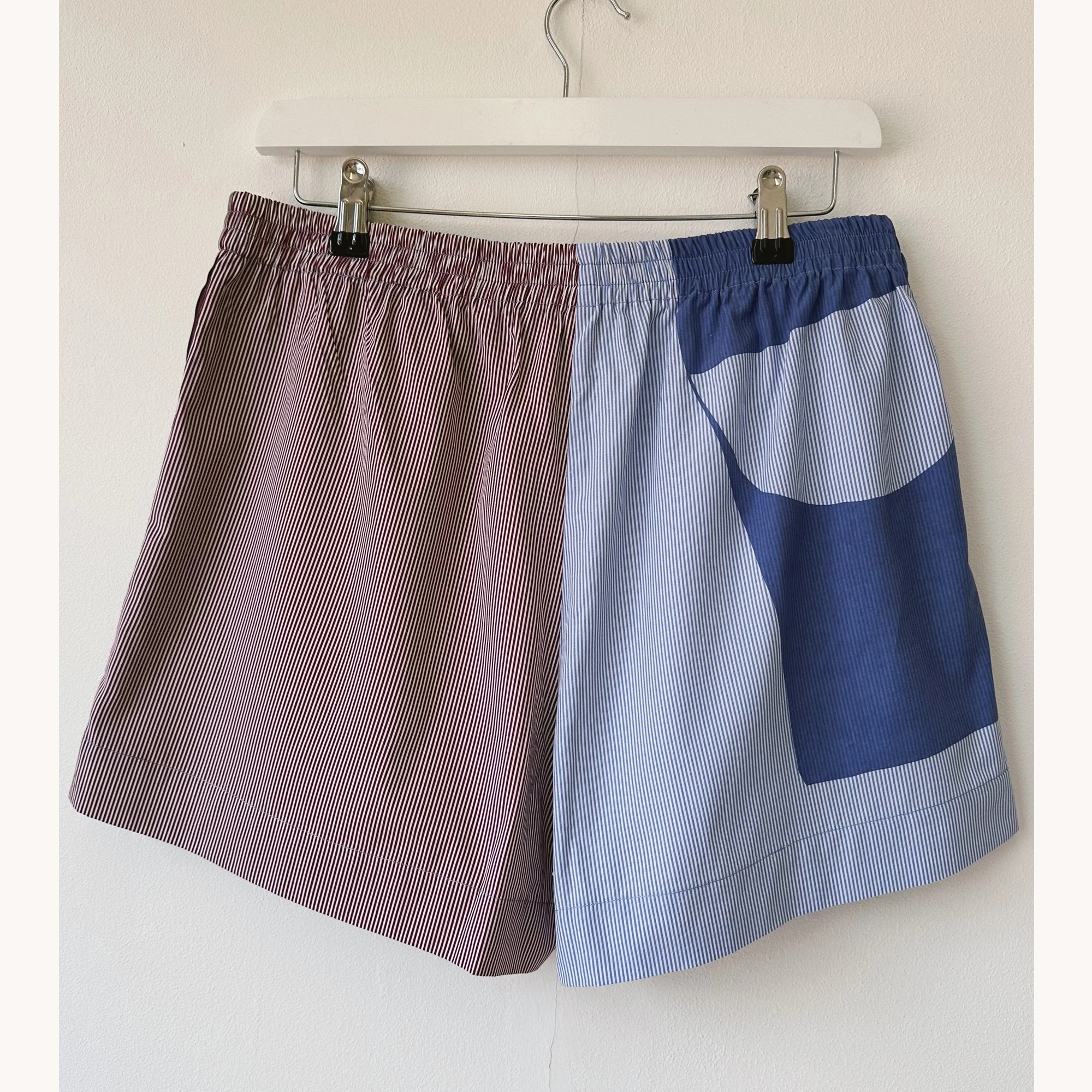 Rita-short-042L-lifestyle2.jpg