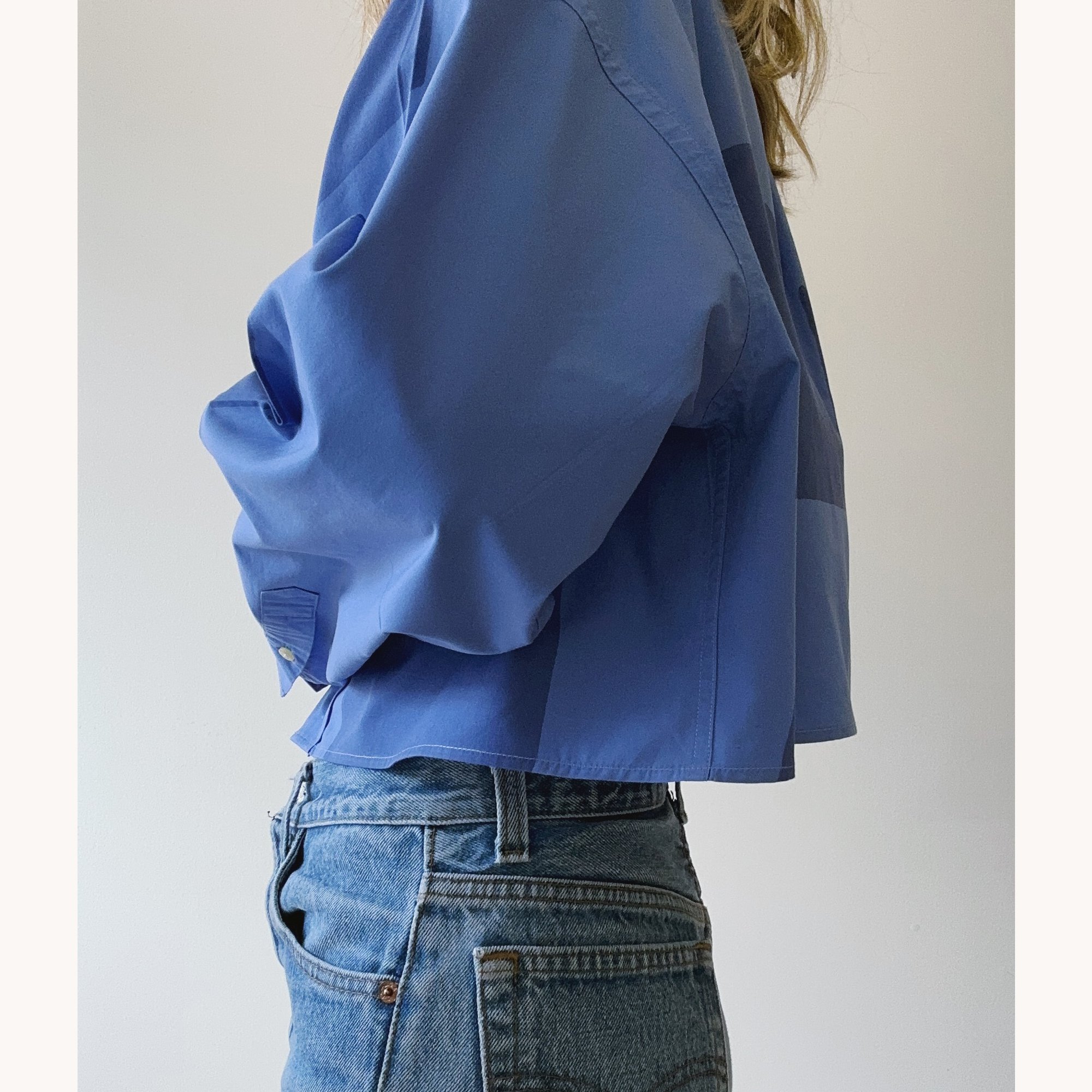 Amaryllis-shirt-lifestyle8.jpg