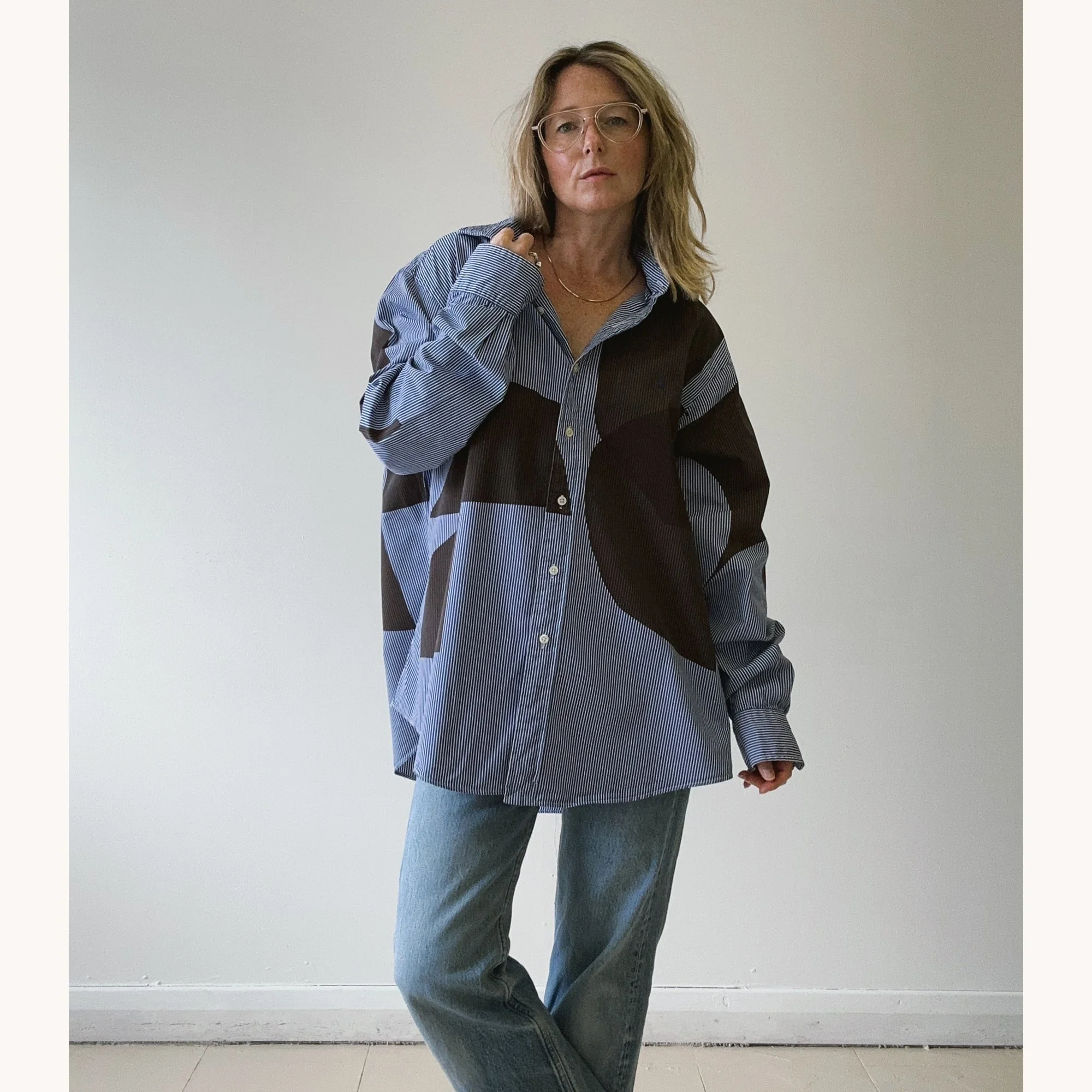Reginelle-shirt-lifestyle1.jpg