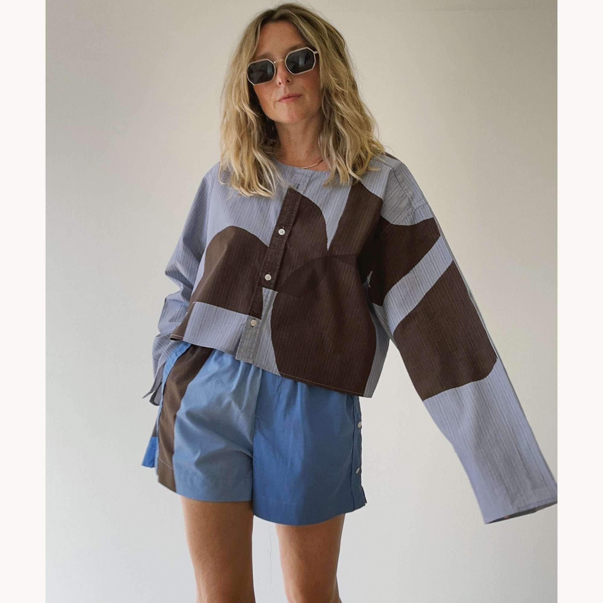 Rita-short-026S-lifestyle4.jpg