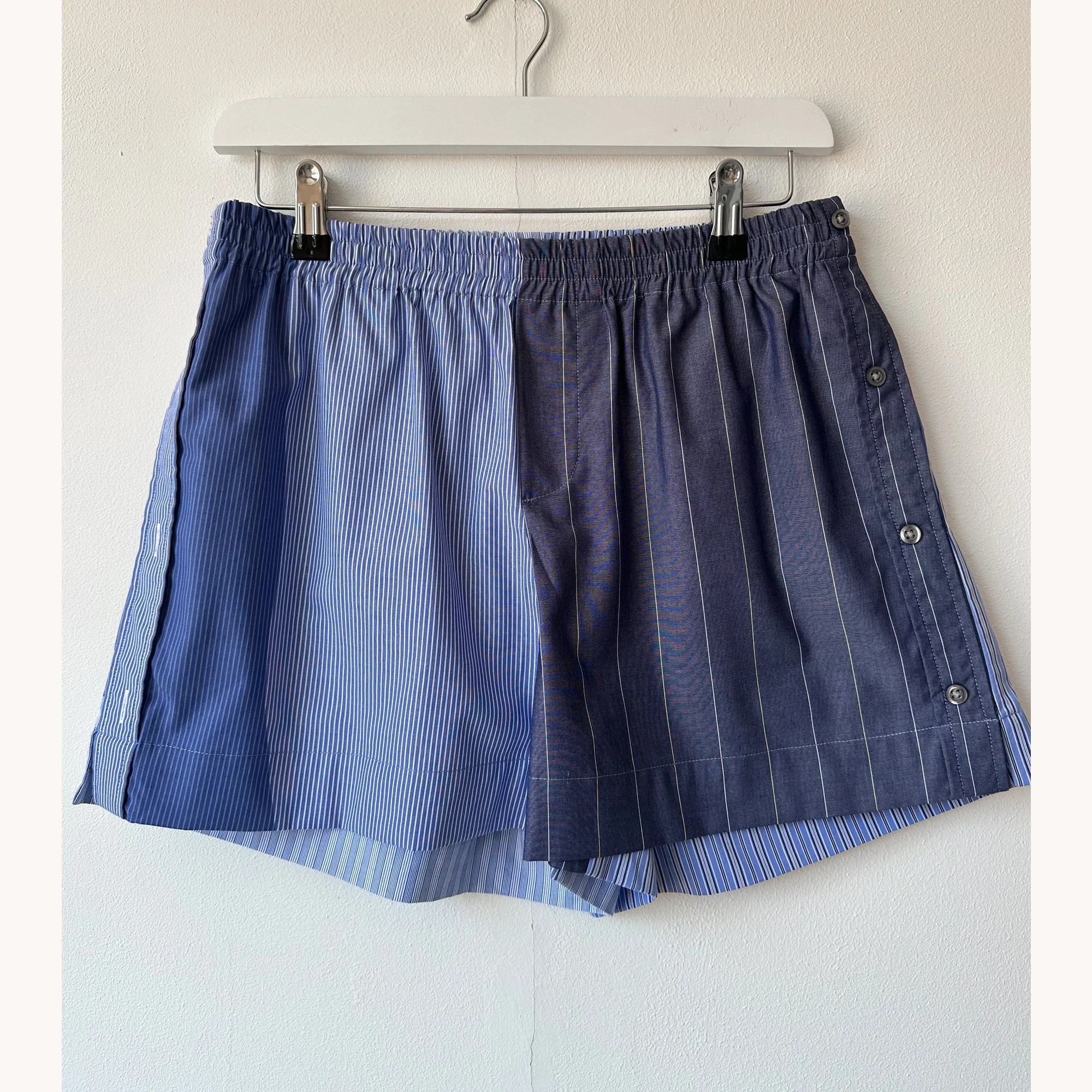 Rita-short-012M-lifestyle2.jpg