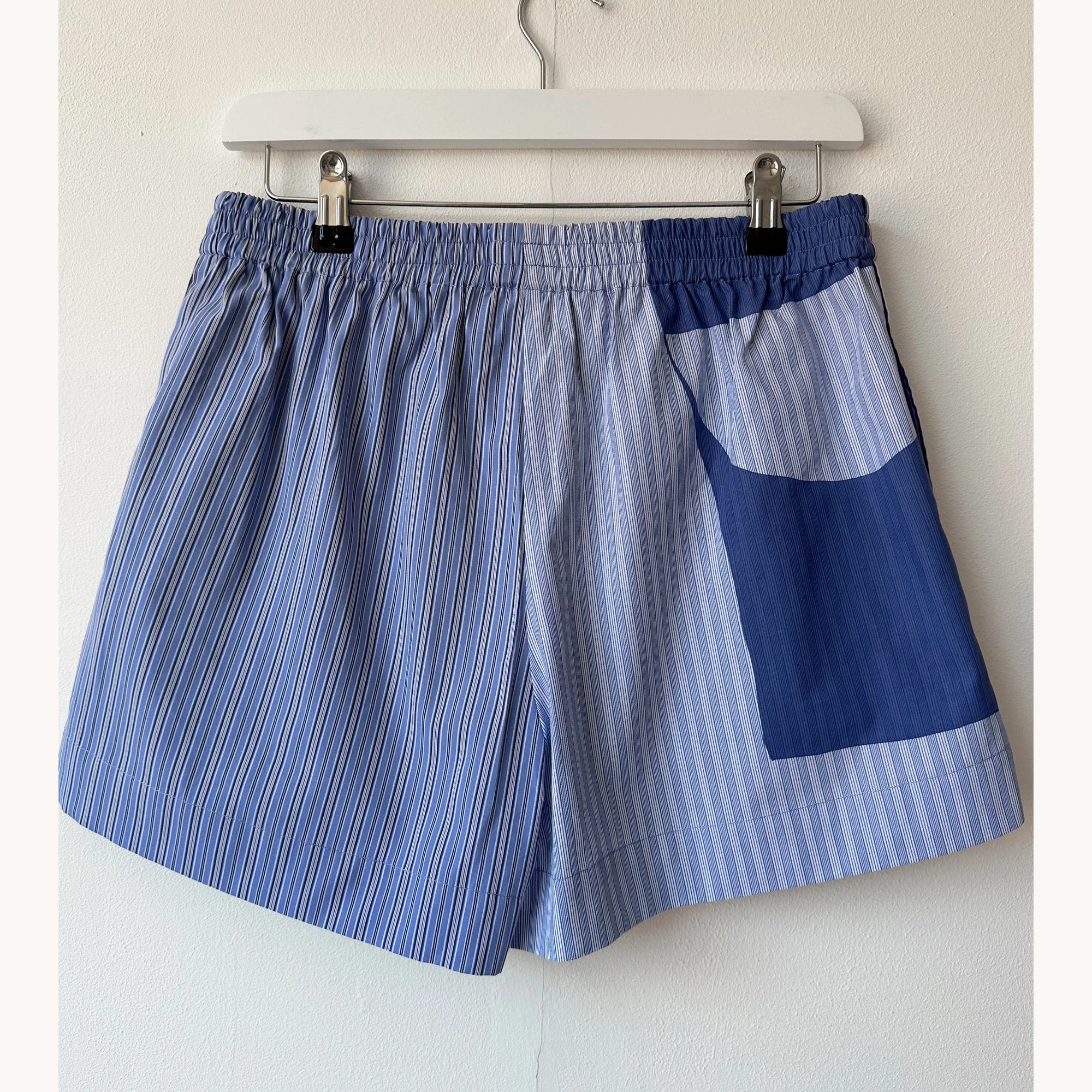 Rita-short-012M-lifestyle1.jpg
