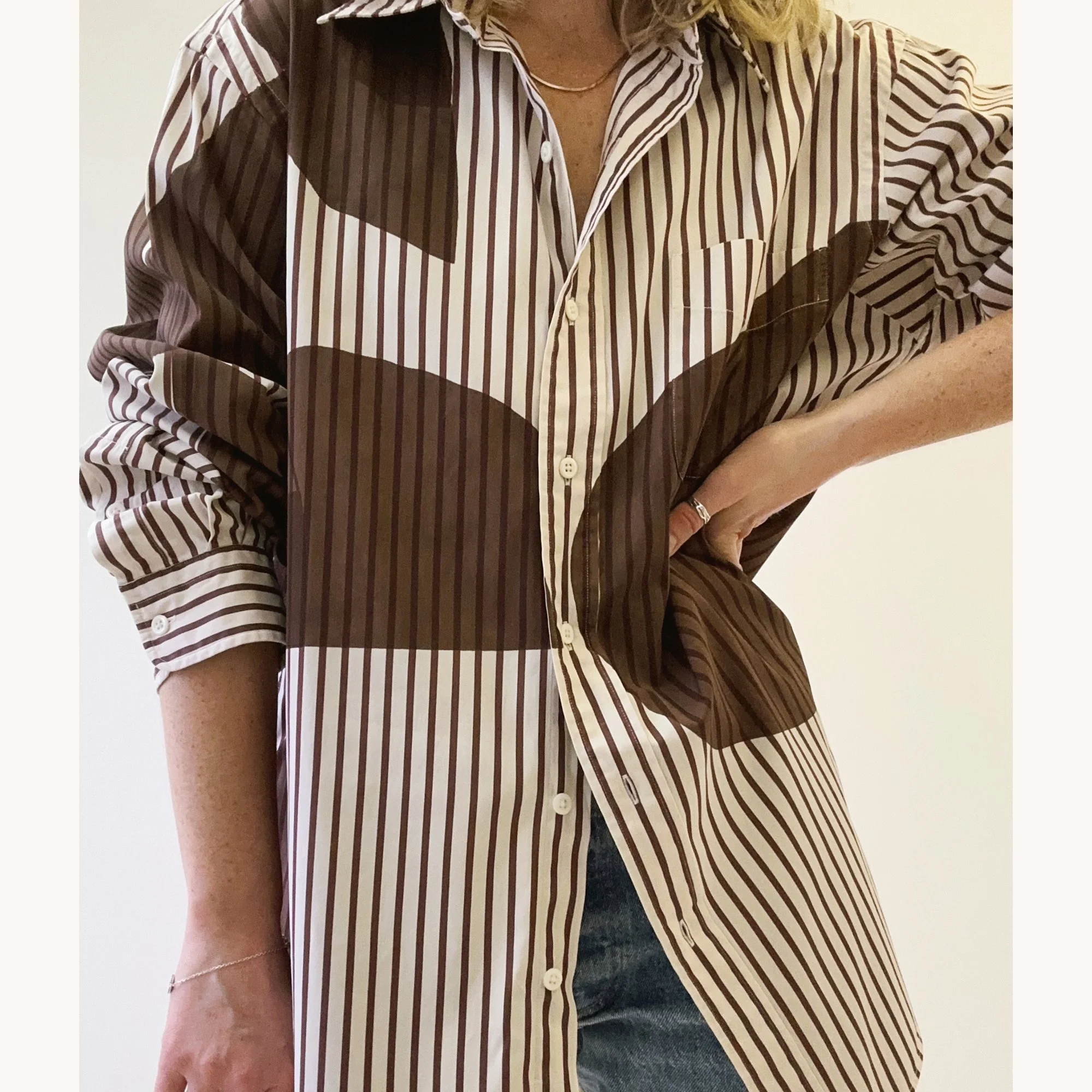 Panettone-shirt-lifestyle1.jpg