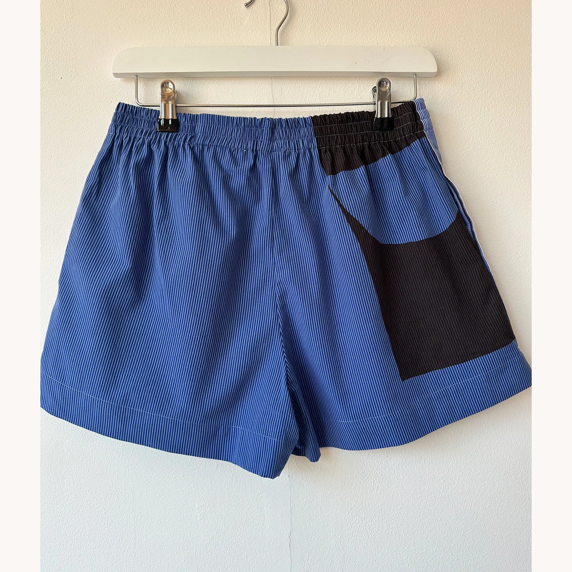 Rita-short-008S-lifestyle8.jpg