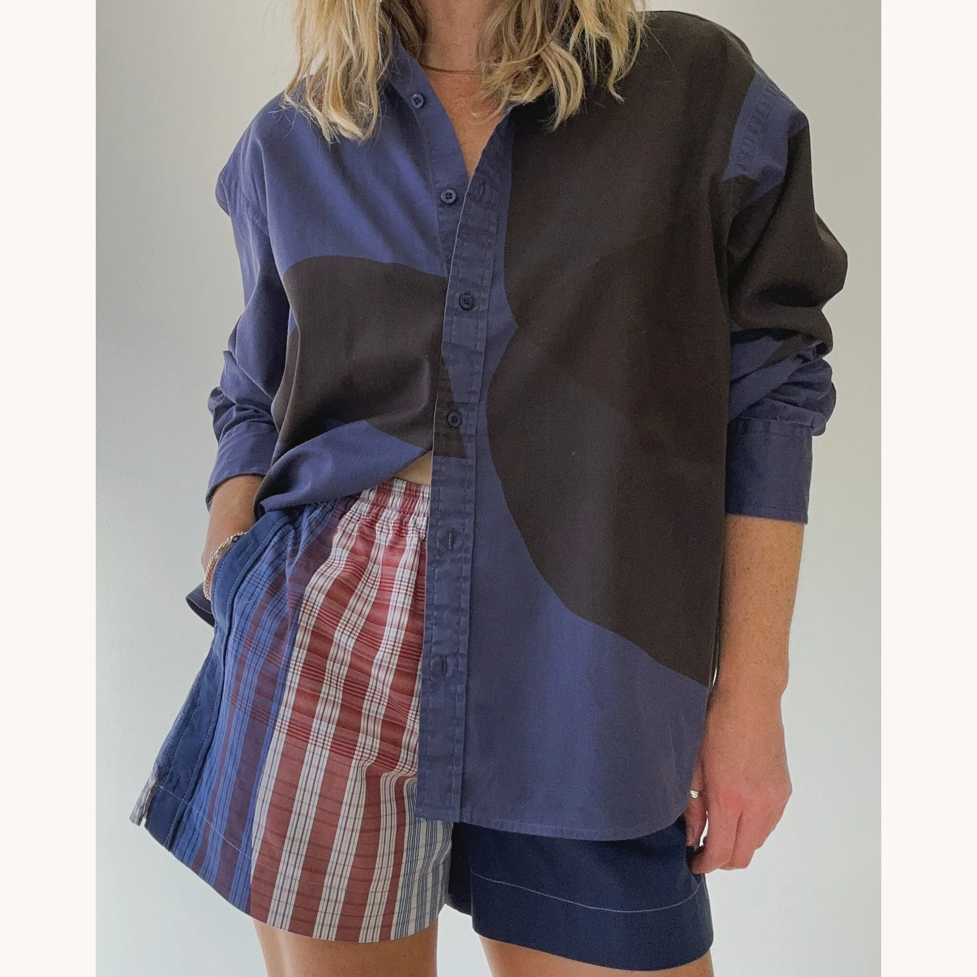 Rita-short-027S-lifestyle3.jpg