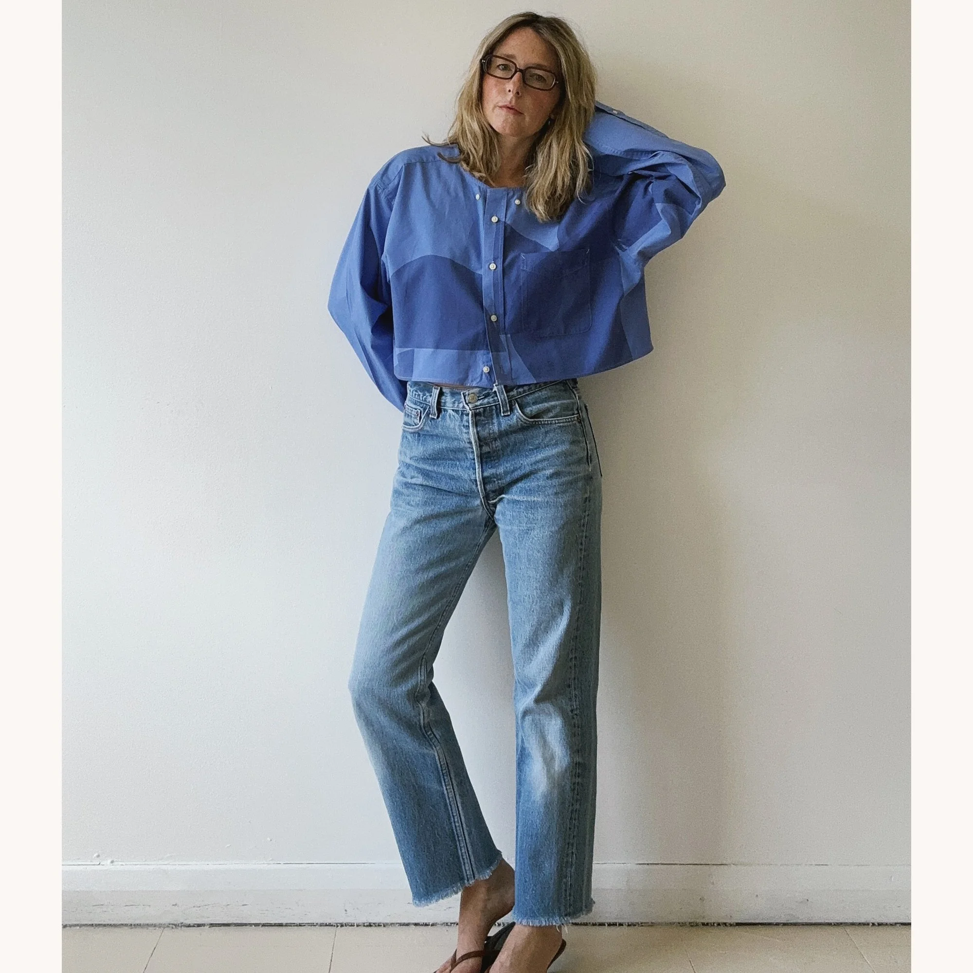 Amaryllis-shirt-lifestyle7.jpg
