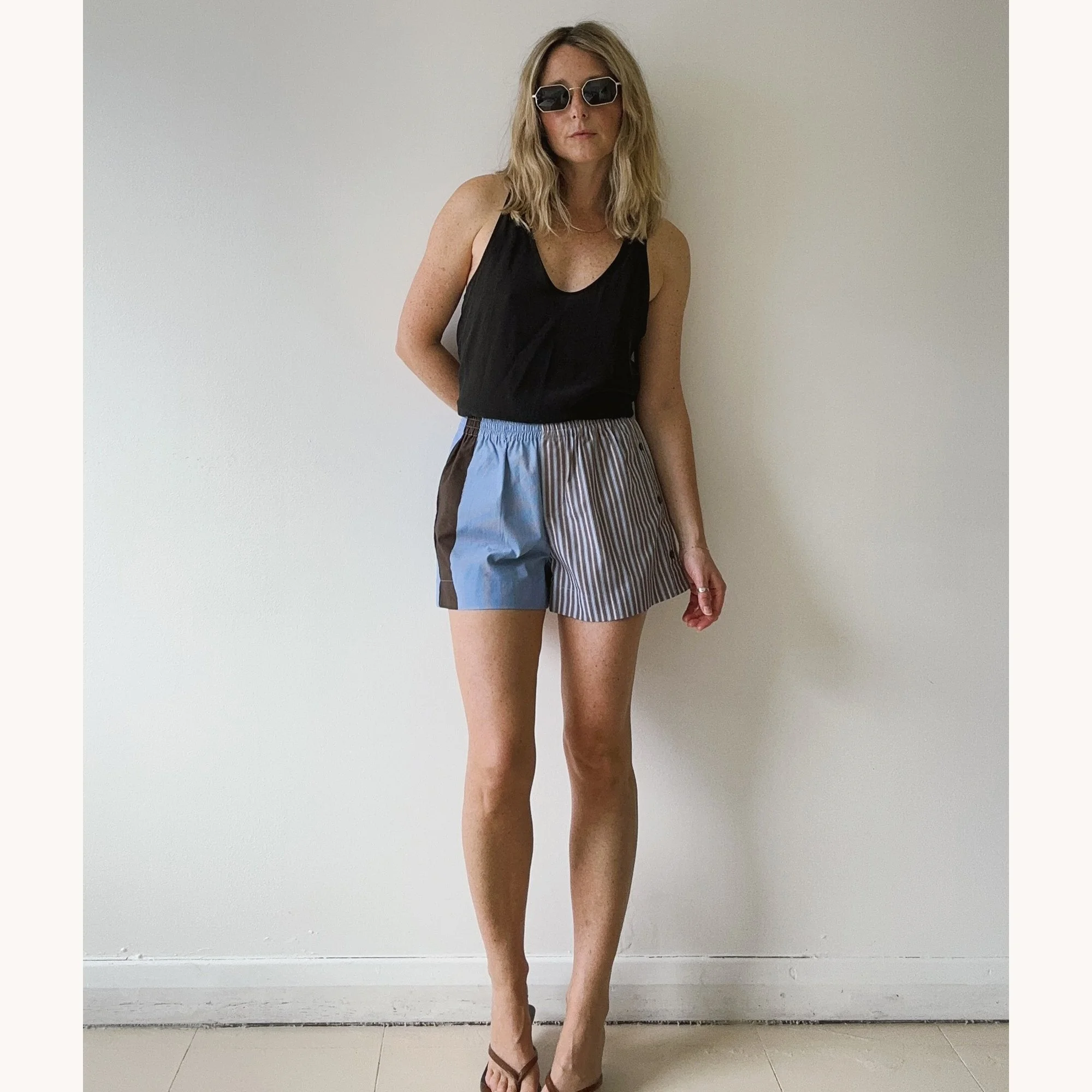 Rita-short-001XS-lifestyle6.jpg