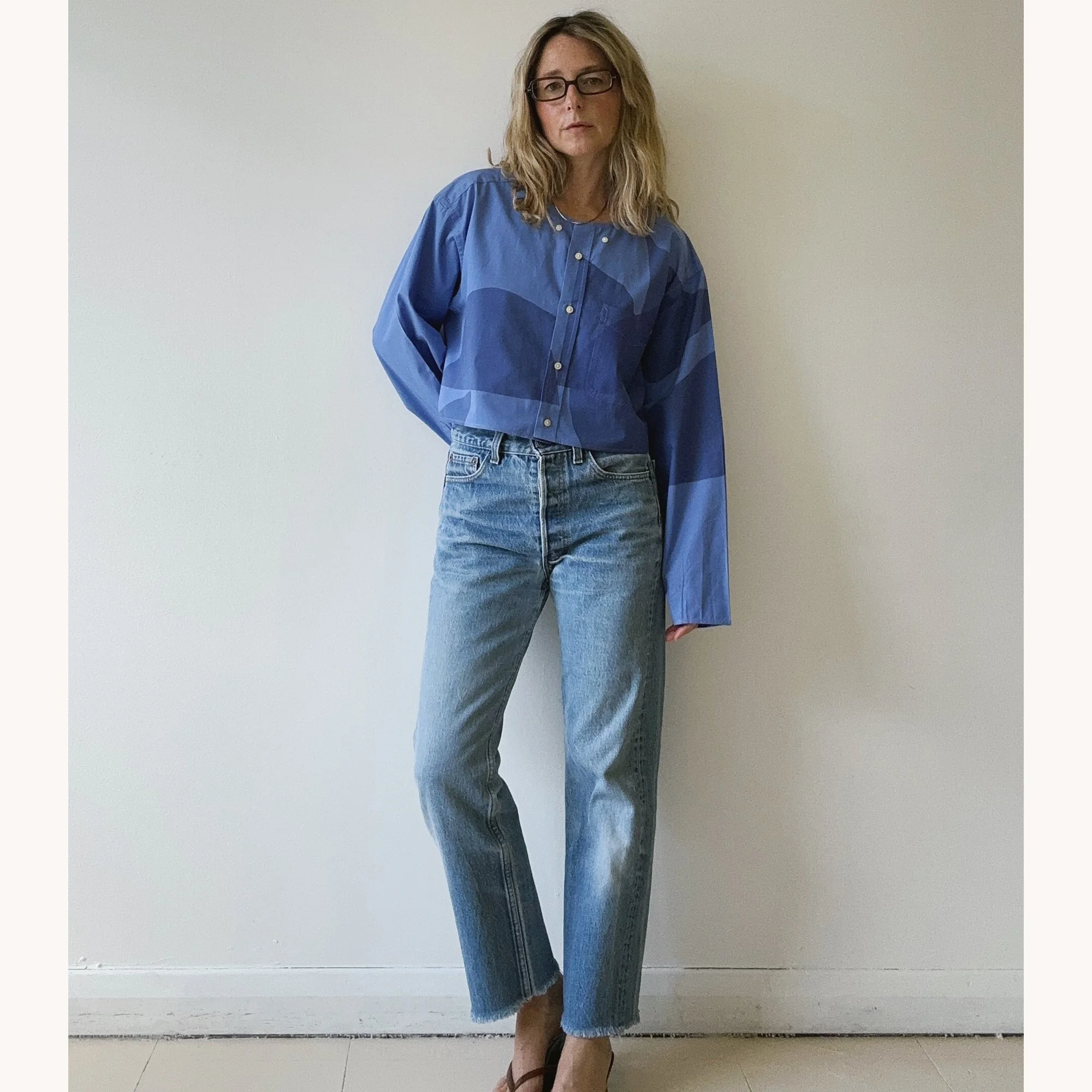 Amaryllis-shirt-lifestyle10.jpg