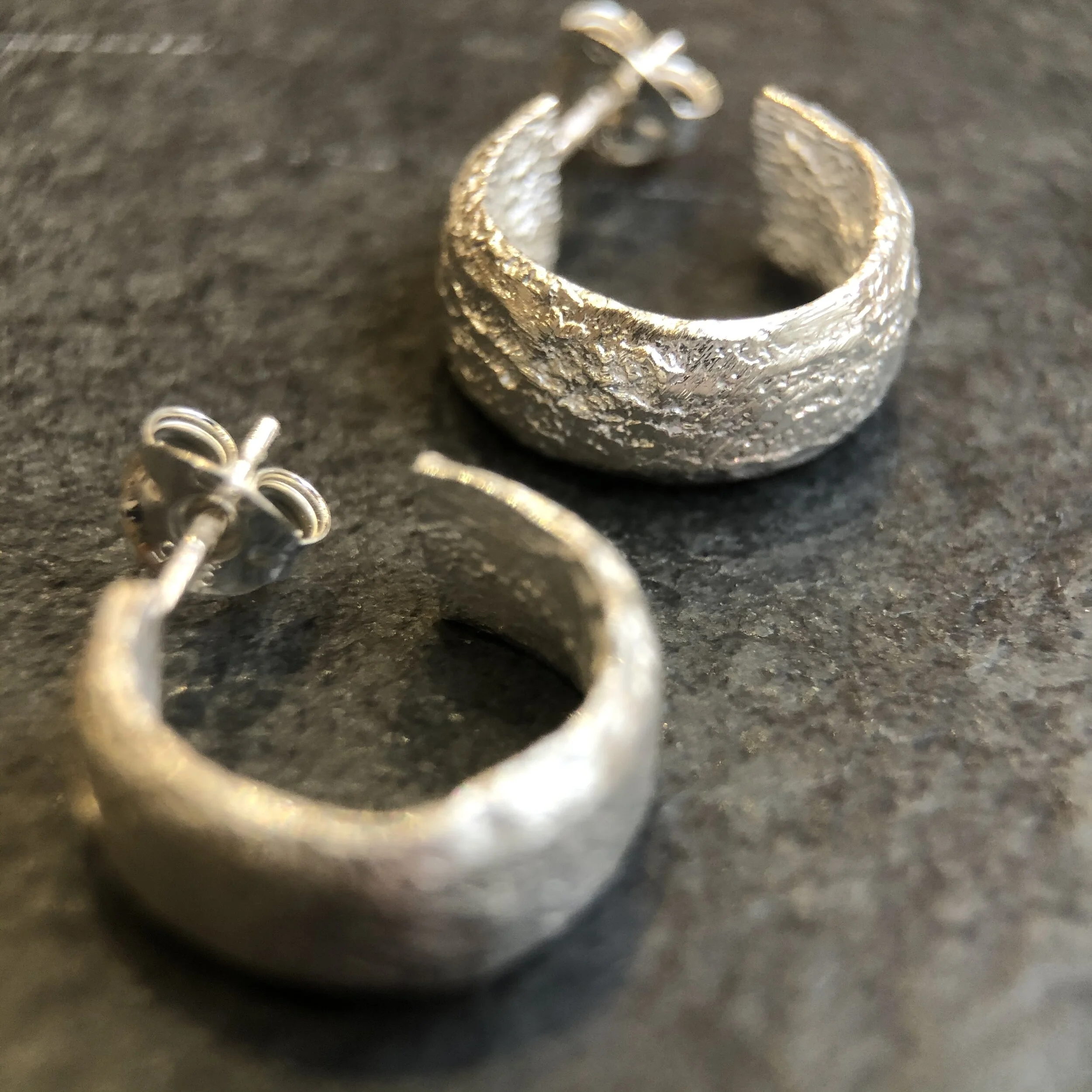 A0AAD3B5-FB79-481E-BE41-3C77AE85C9F4