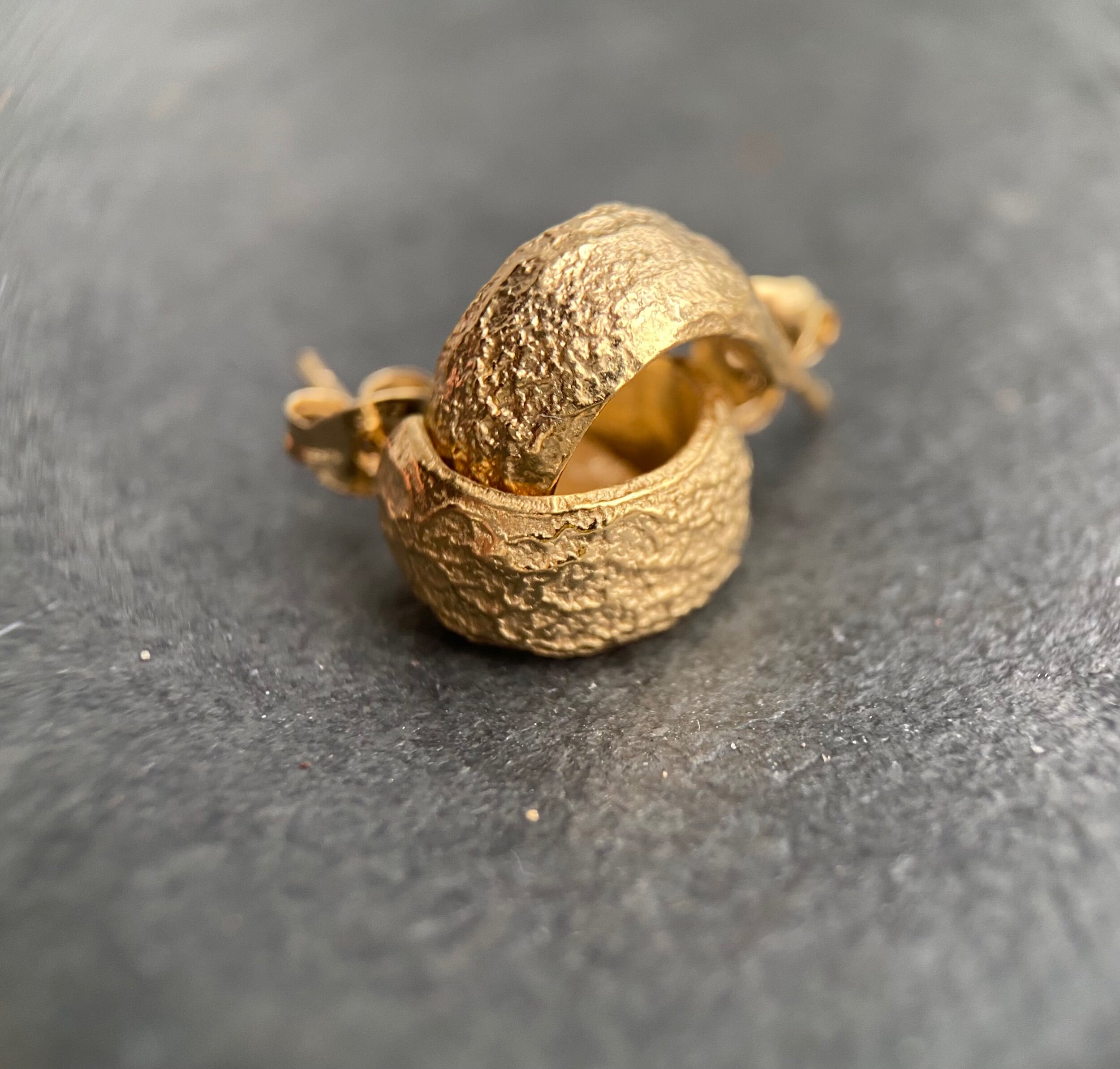 4B8CB053-C328-44C4-BFC5-5E1DA577085A