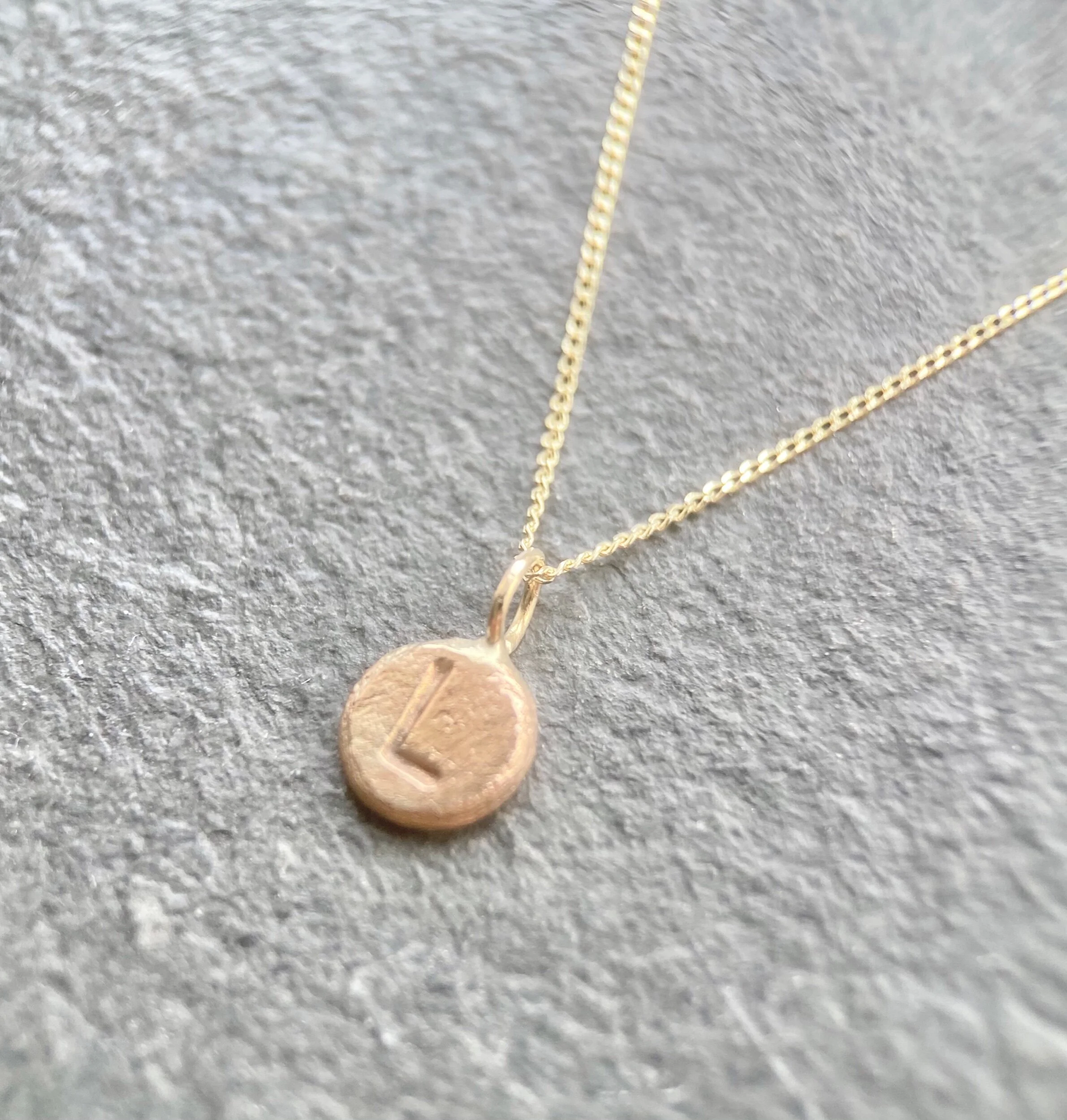 DFEAACB6-EDDE-4CF1-970D-102EE4F61BA2