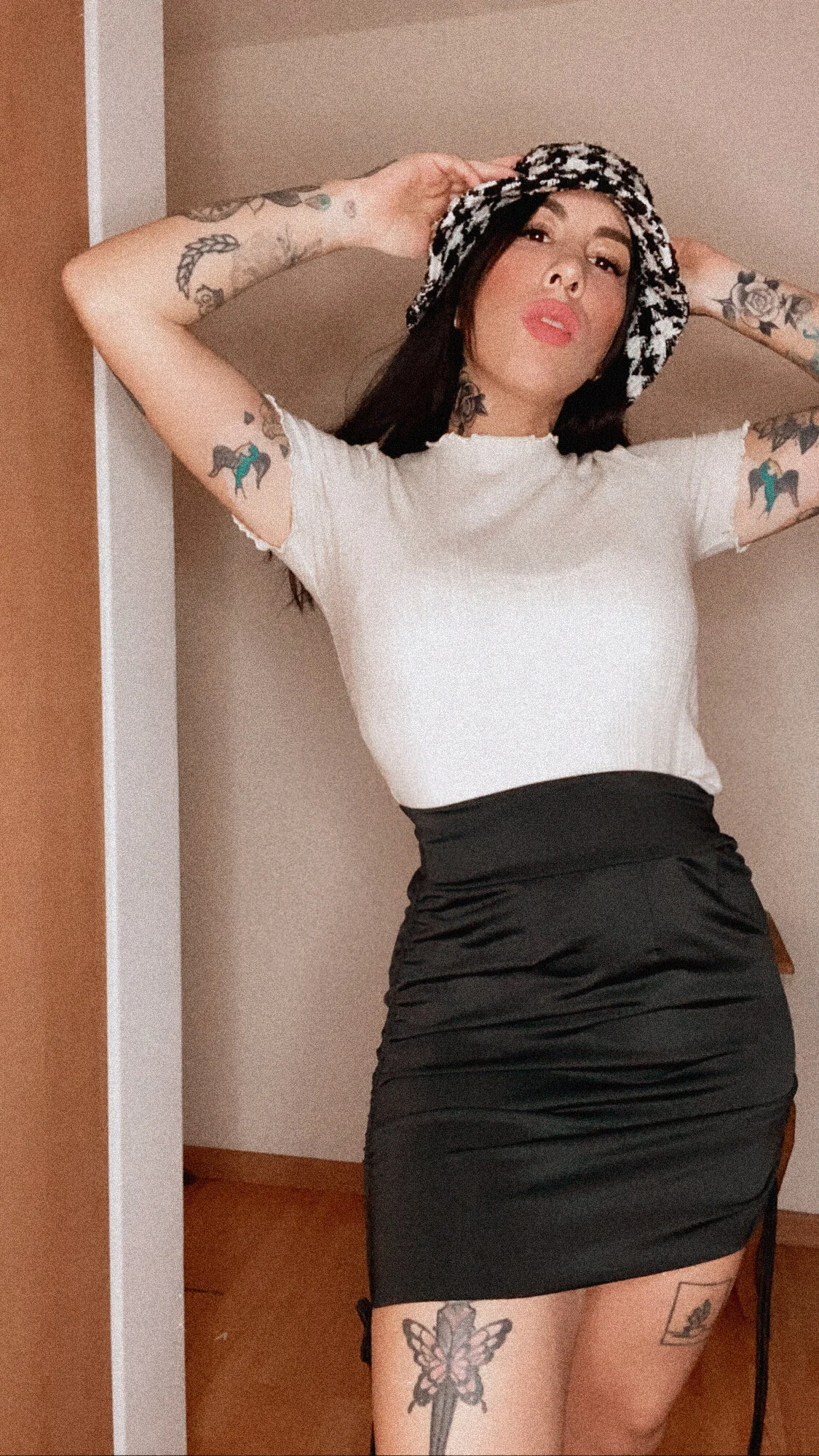 EBEB0FA6-1EDF-4731-9314-4AD681706581