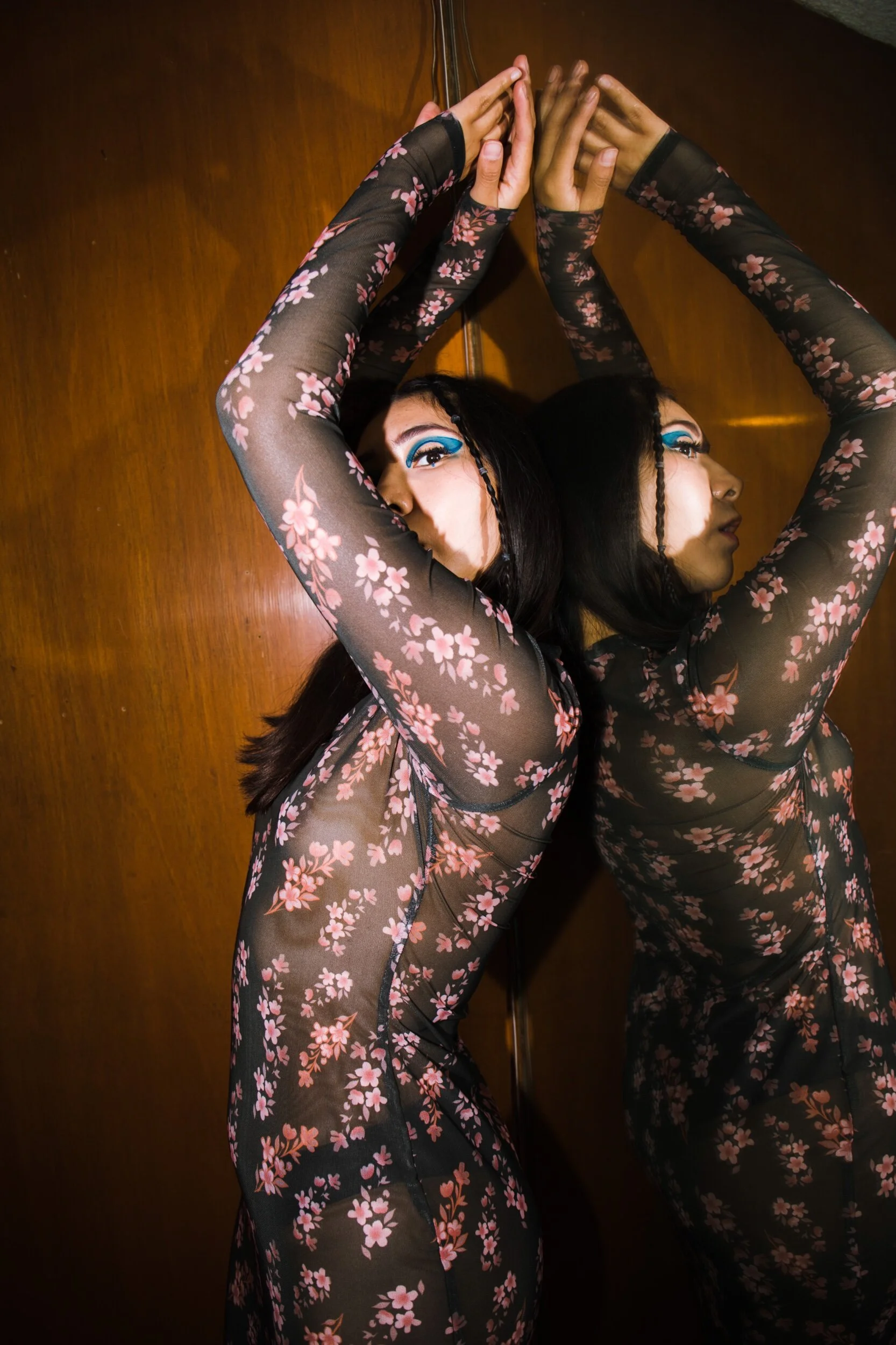 53806105-F71C-4CD3-B40F-1F3648029559