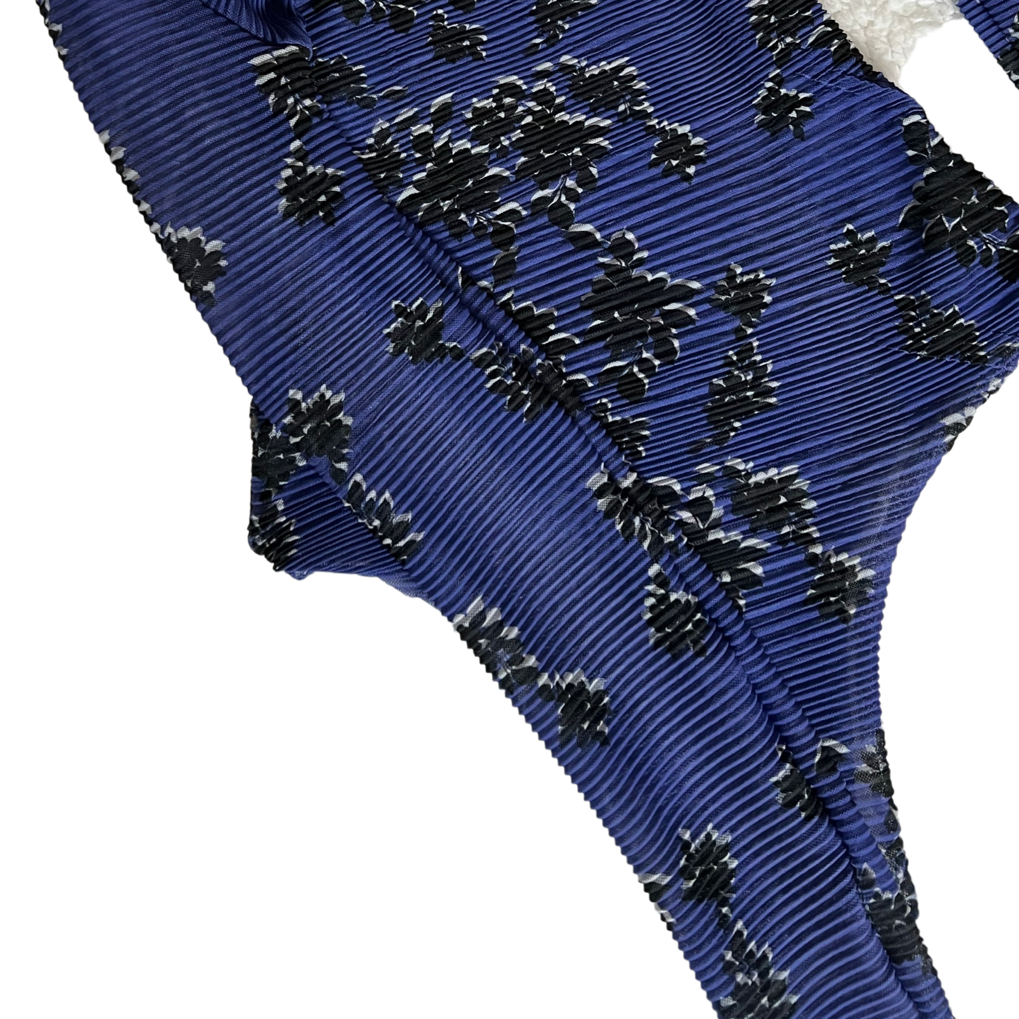 496F8565-41FA-4757-A726-AA30DC87CDD3