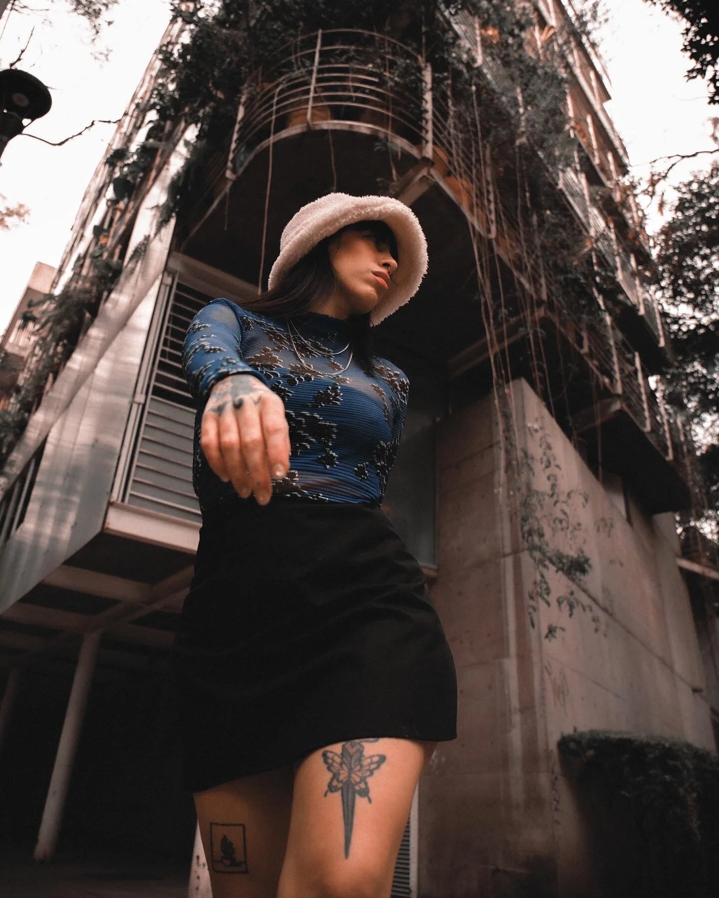 8DBE8569-DA59-4E20-BB50-8C5793F0C10D