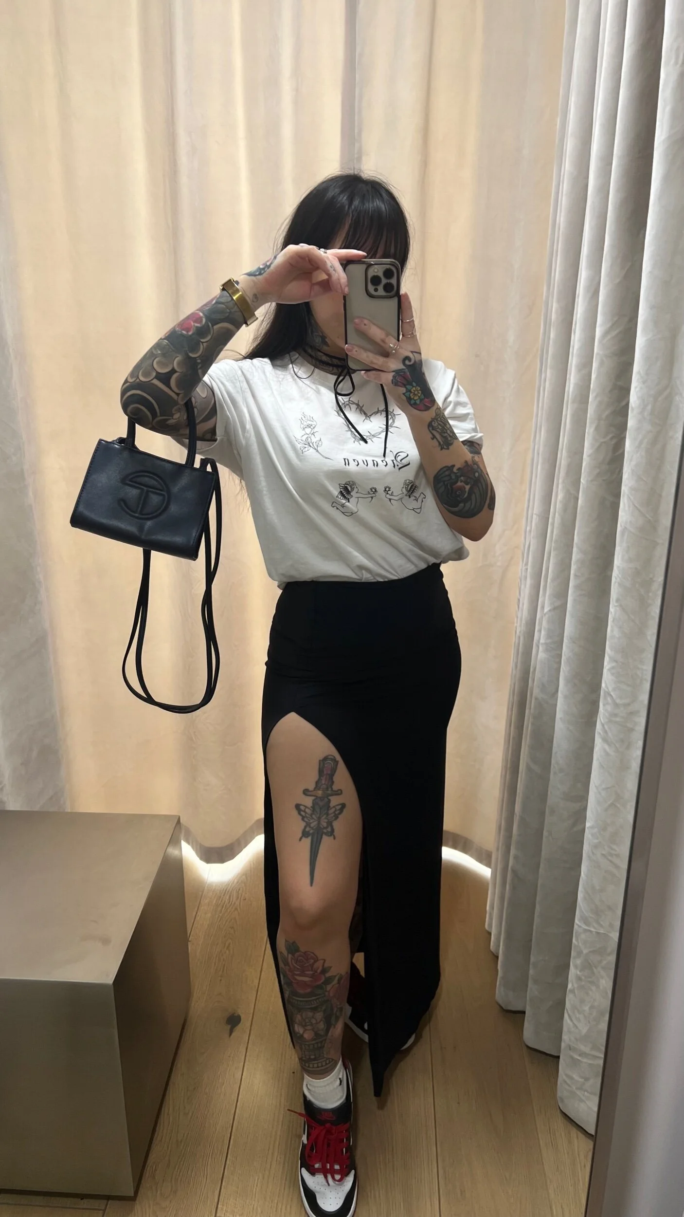 D1CB4BF1-EFB9-4F19-A0FC-E85BF460D1B7