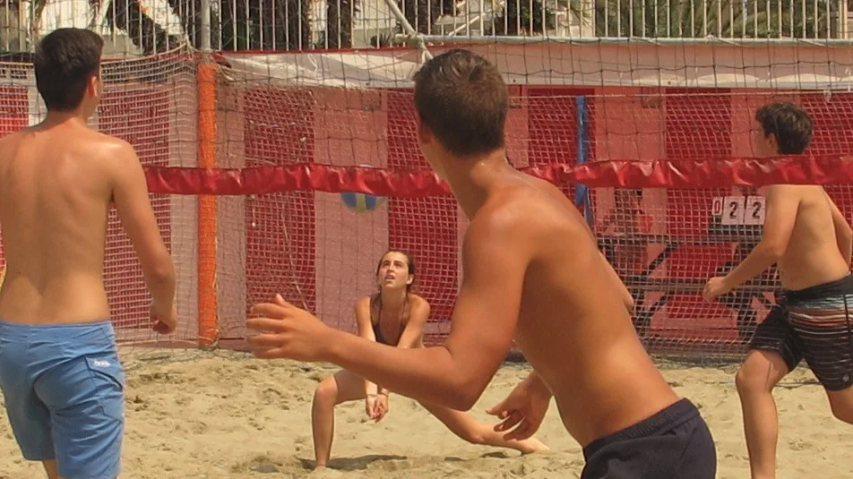 VOLLEY+20+.jpg