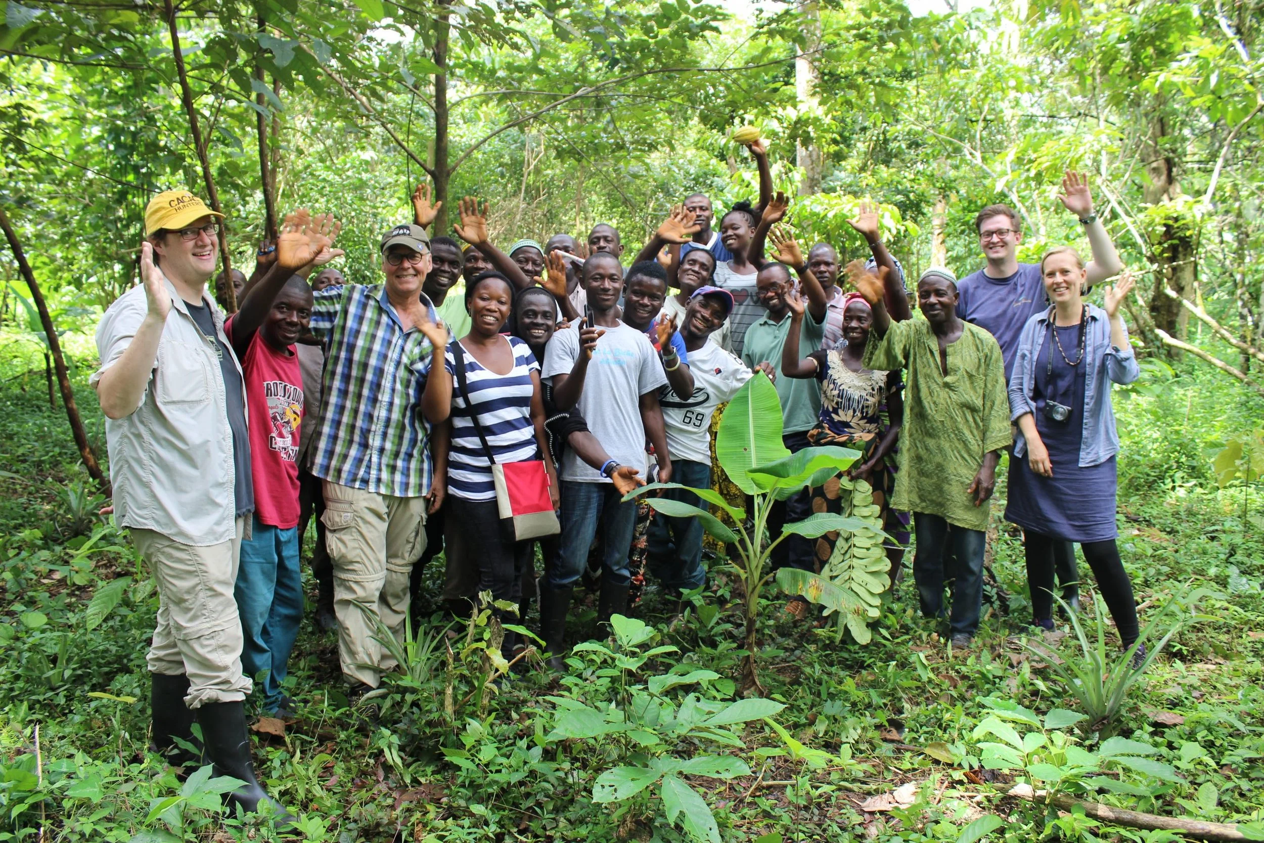 Farmers-Cocoa-team-Twin-and-US-buyers-of-cocoa-in-2017-on-an-agroforestry-demo-plot-scaled.jpg