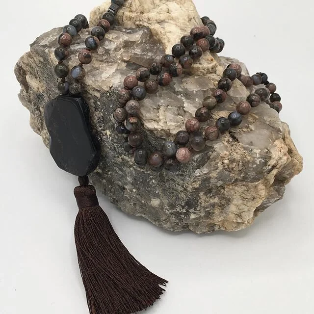 Testing my new photo booth with my newest mala, made from African blue opal and black quartz #mala #gemstones #blackquartz