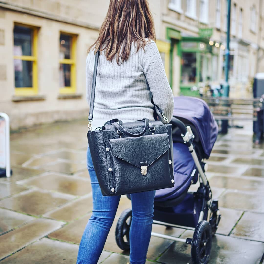Don't let your bag scream 'Mama' like your baby will.

Our timeless totes are every bit as practical as they are stylish.

Check out our website (link in bio) for our full collection.